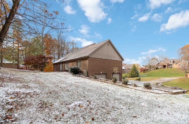 521 Water Cliff Drive Property Photo 48