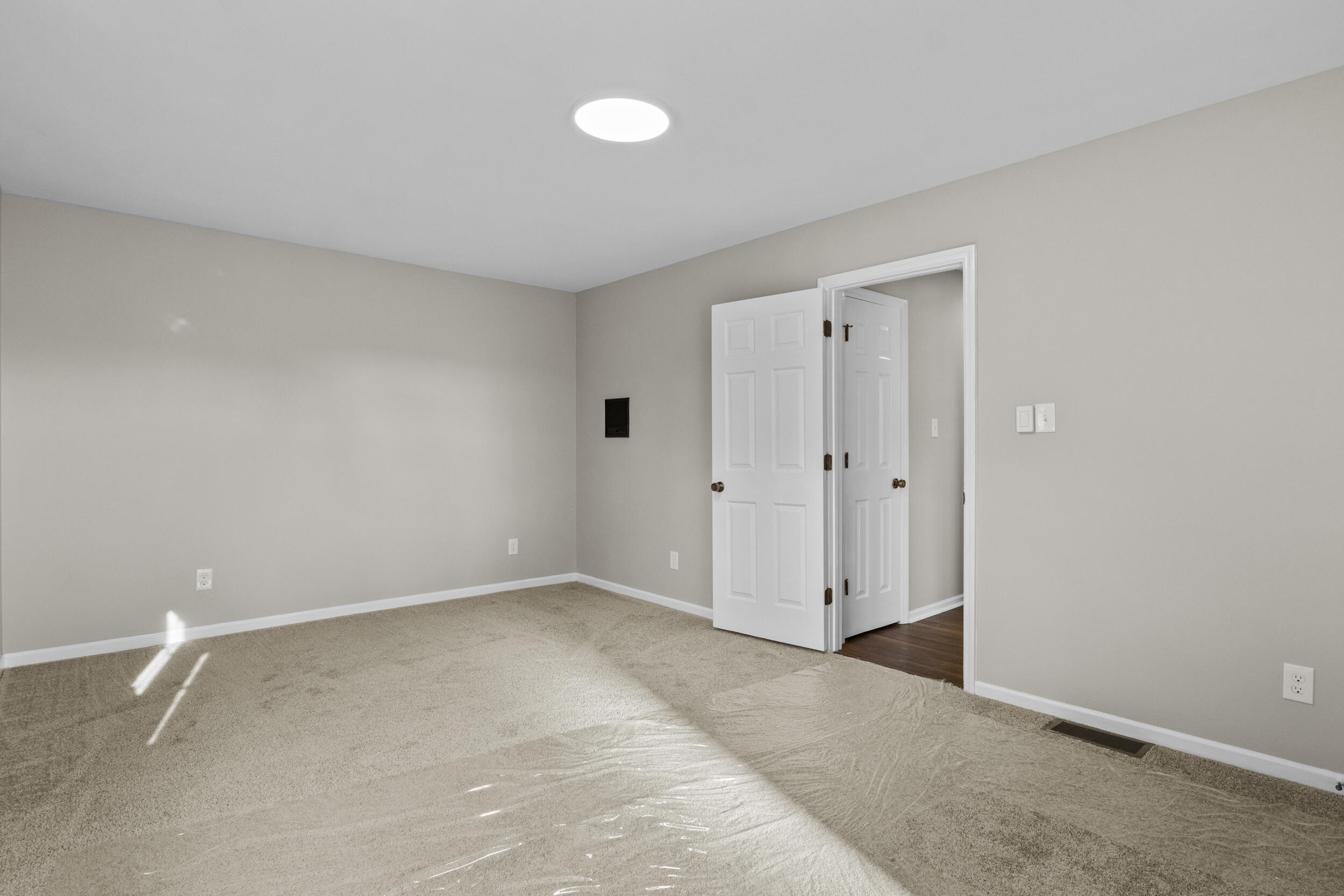 3671 Walden Drive Property Photo 16