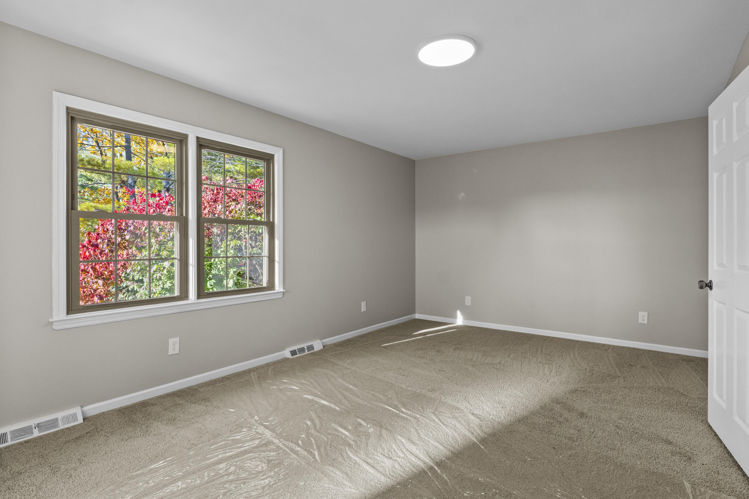 3671 Walden Drive Property Photo 18