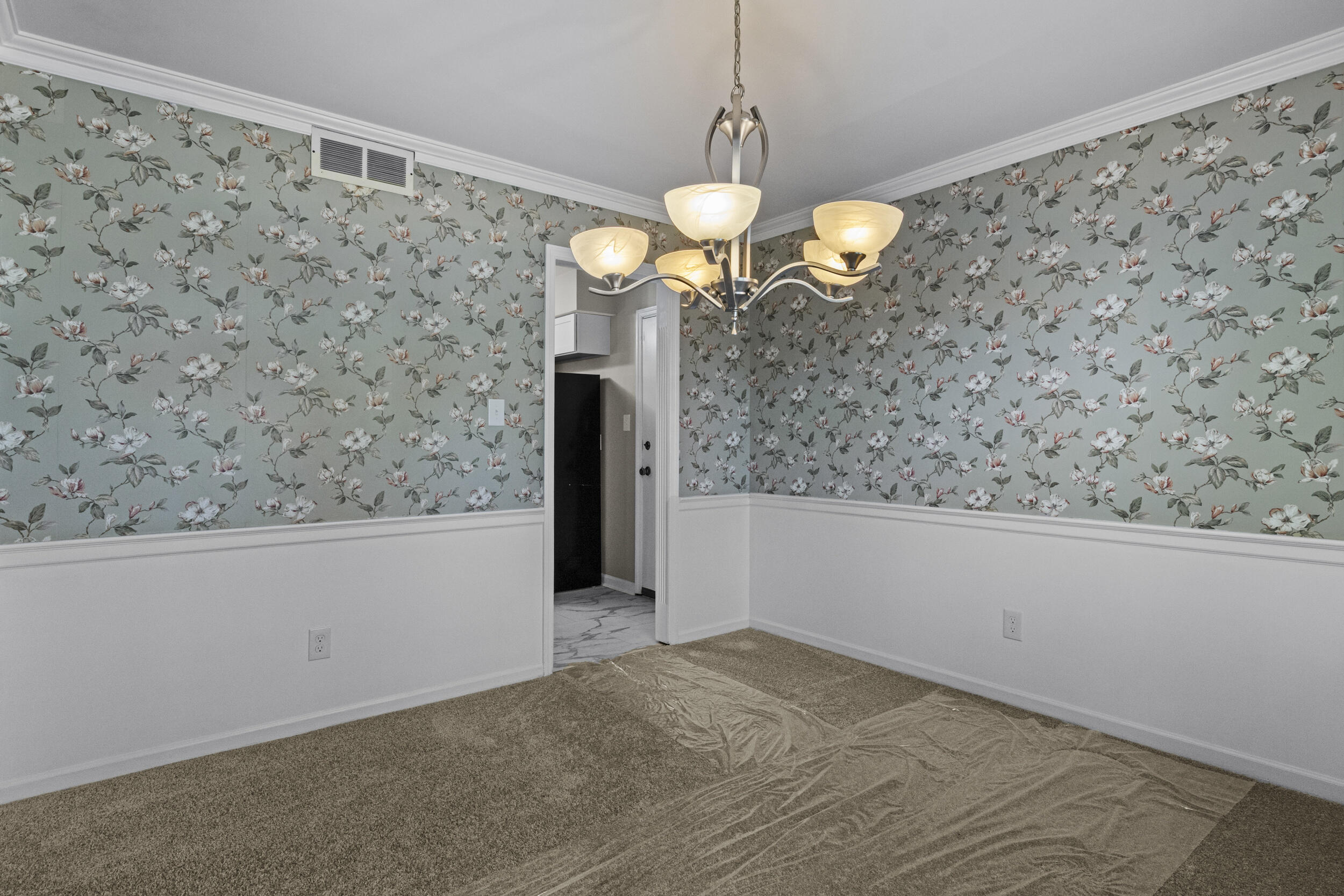 3671 Walden Drive Property Photo 28
