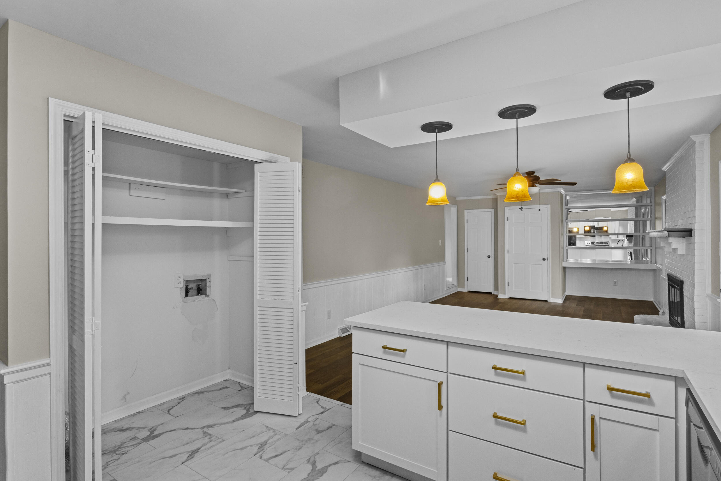 3671 Walden Drive Property Photo 34
