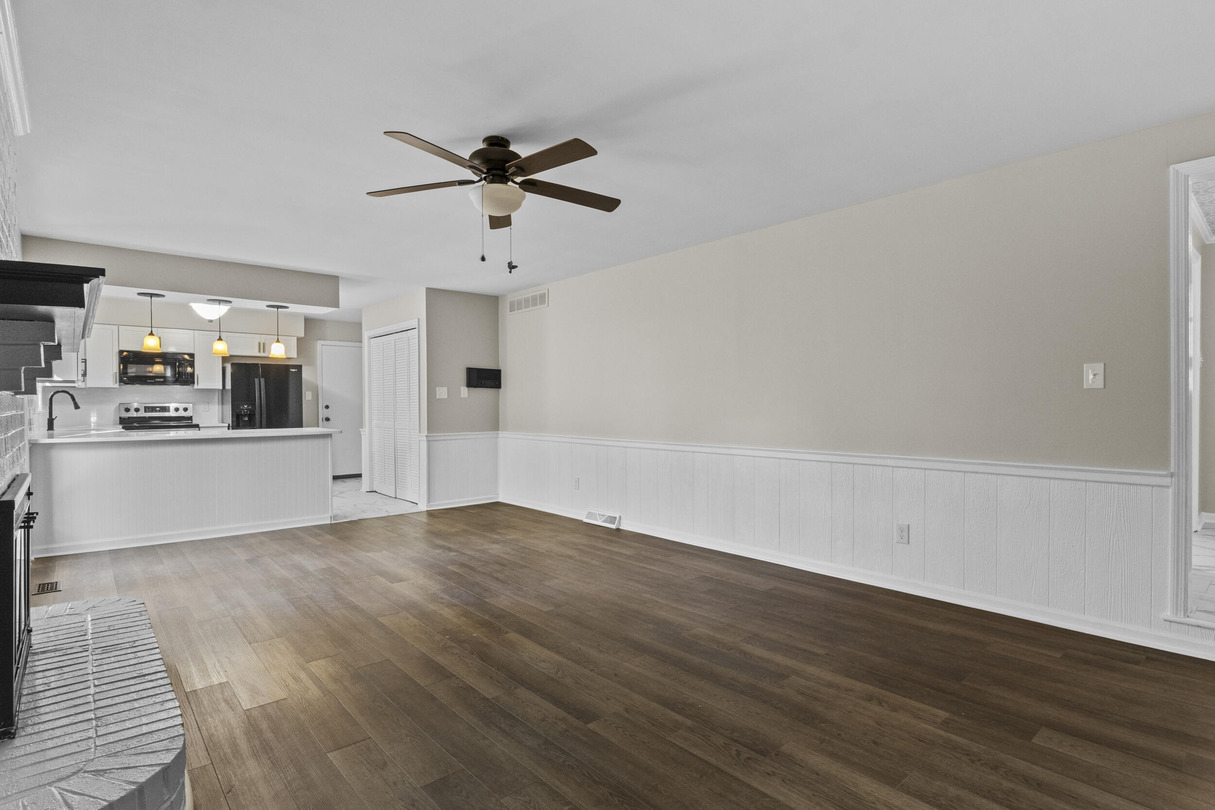 3671 Walden Drive Property Photo 36