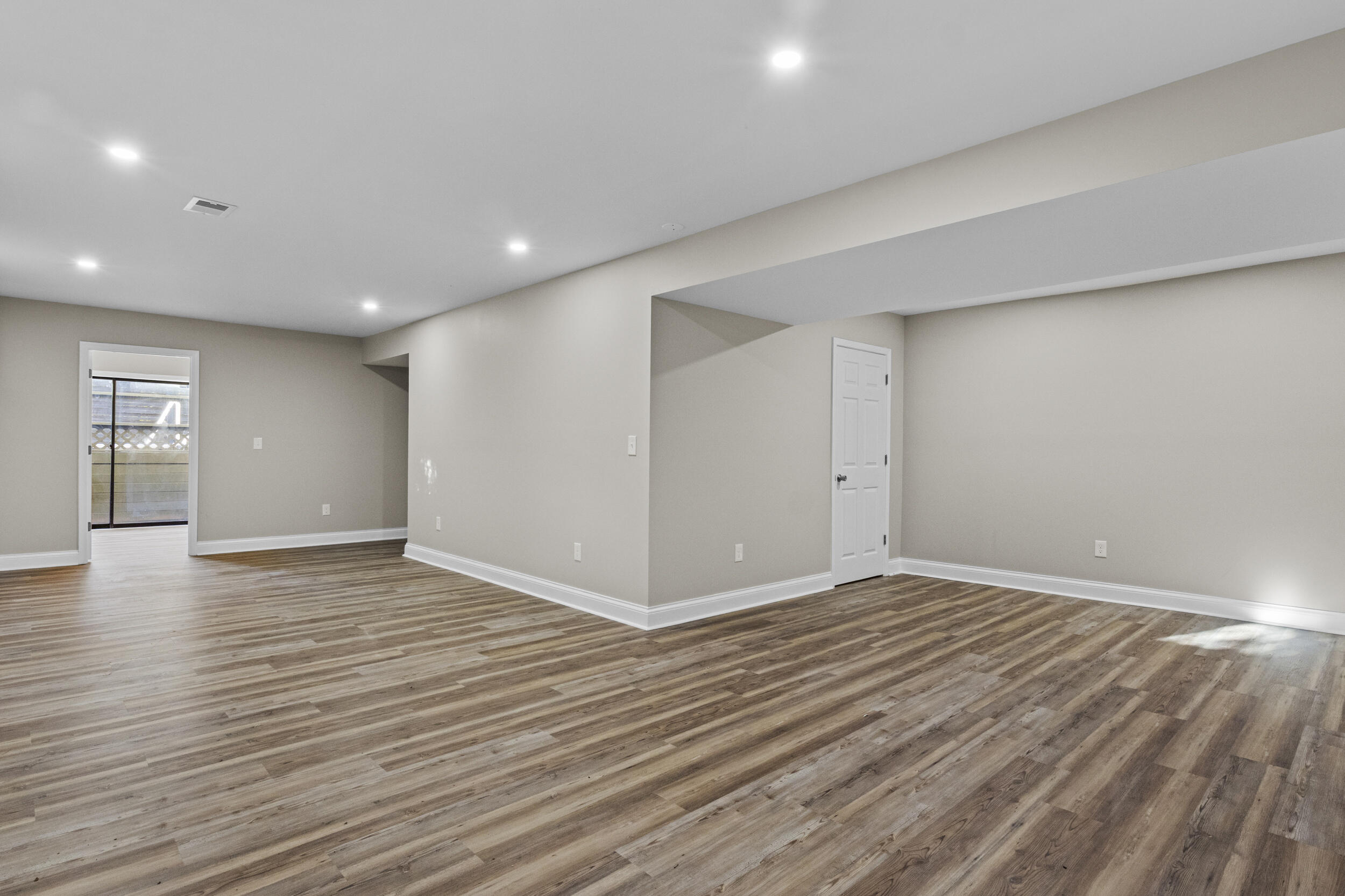 3671 Walden Drive Property Photo 40