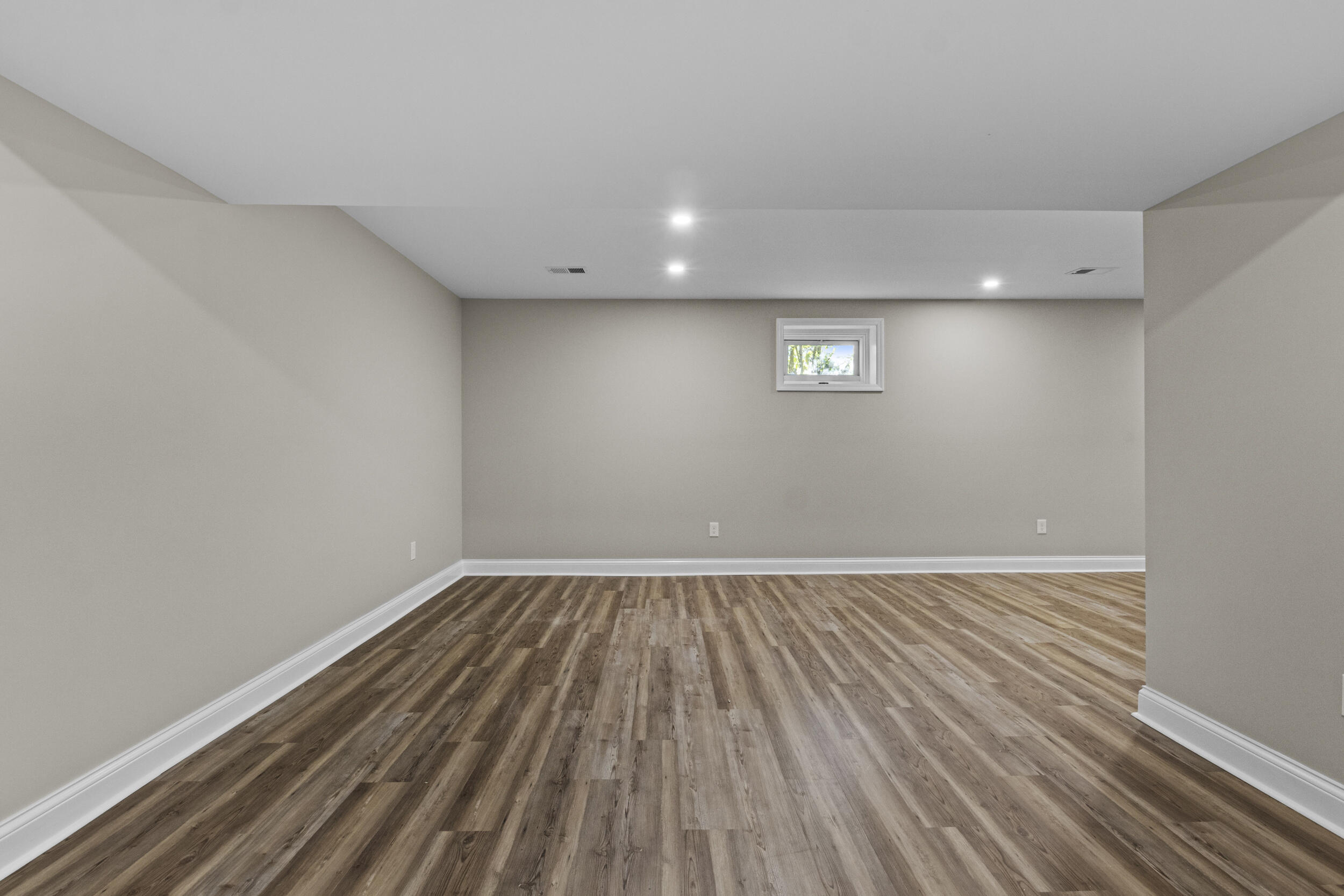3671 Walden Drive Property Photo 41