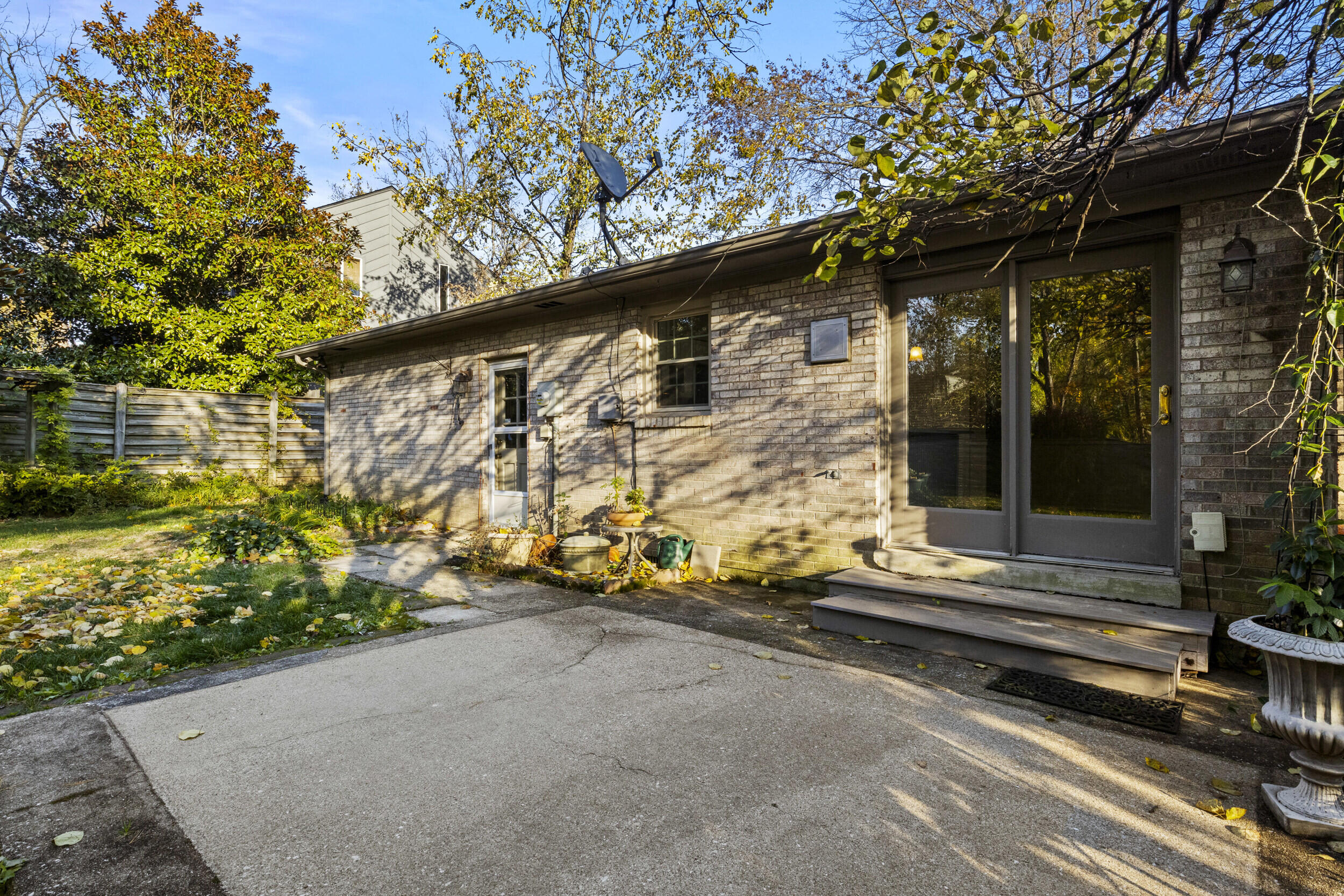 3671 Walden Drive Property Photo 48