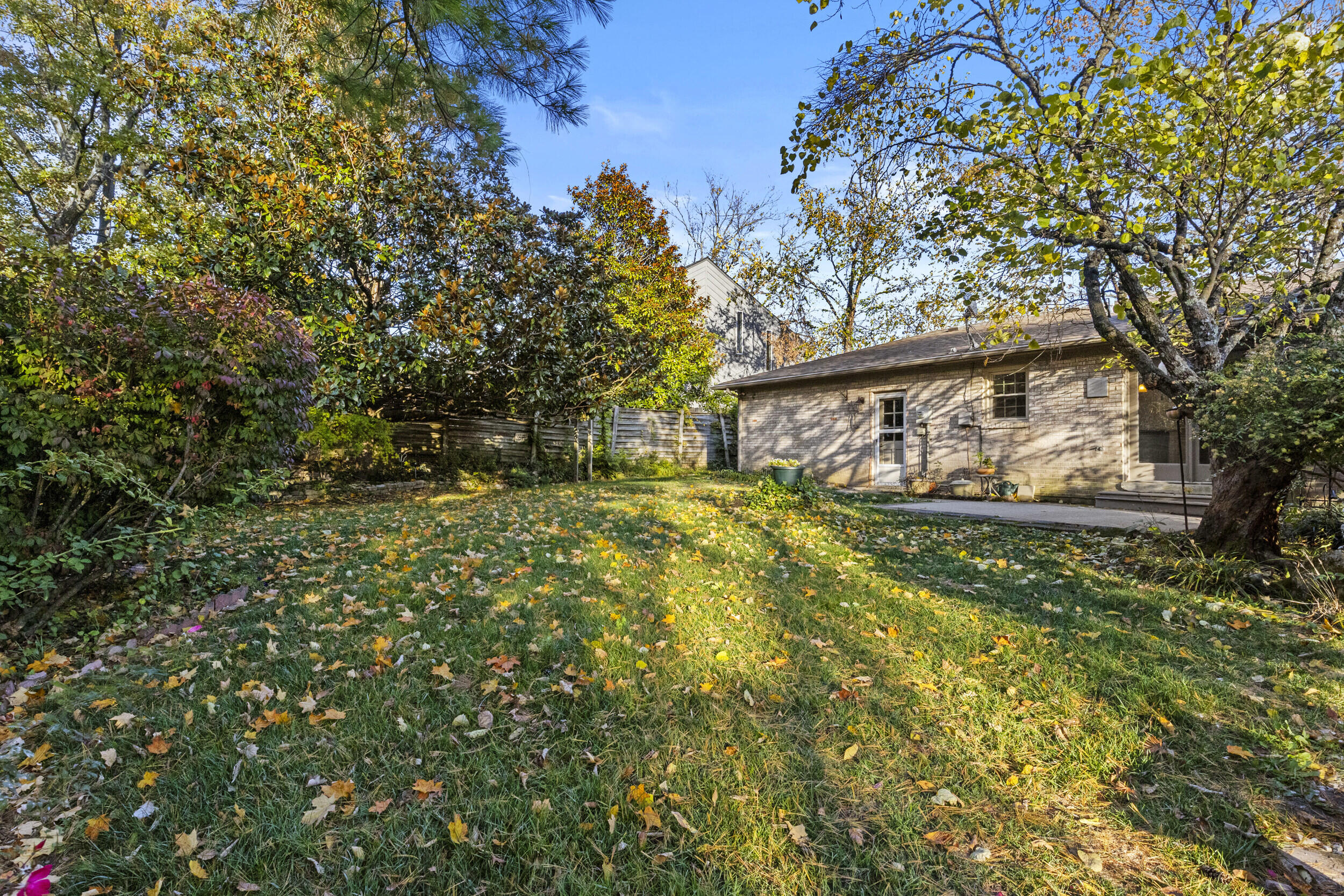 3671 Walden Drive Property Photo 55