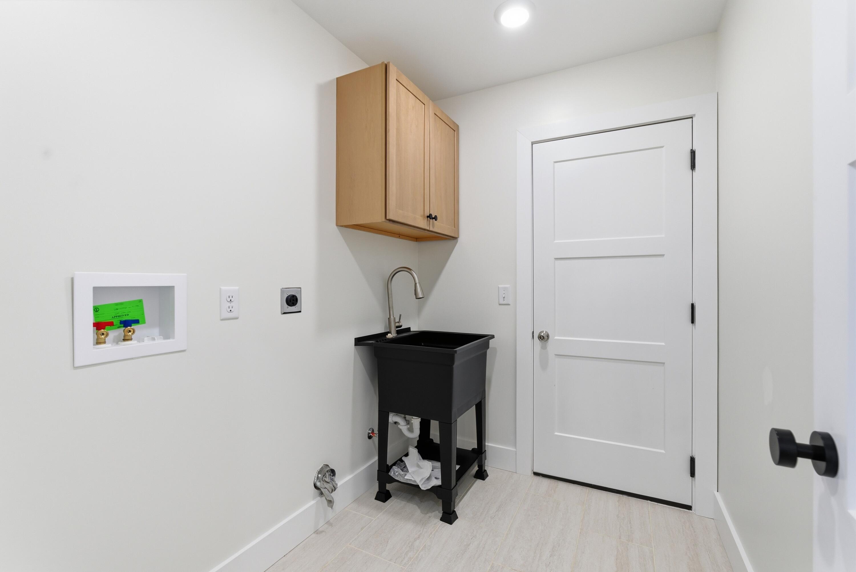 265 Liam Way Property Photo 21