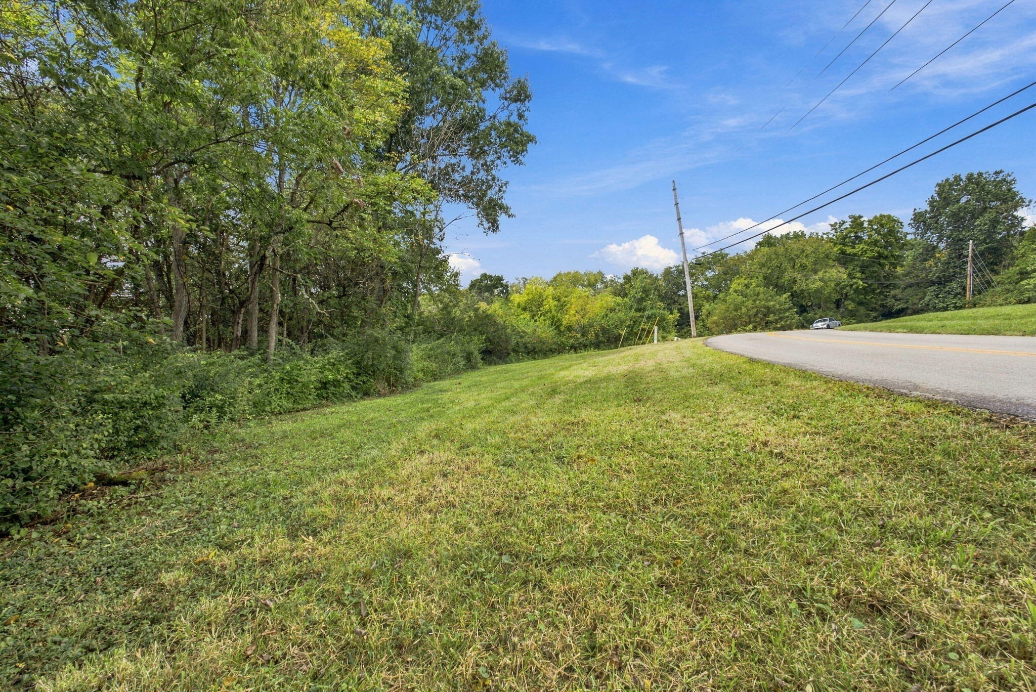 544 Avawam Drive Property Photo 16