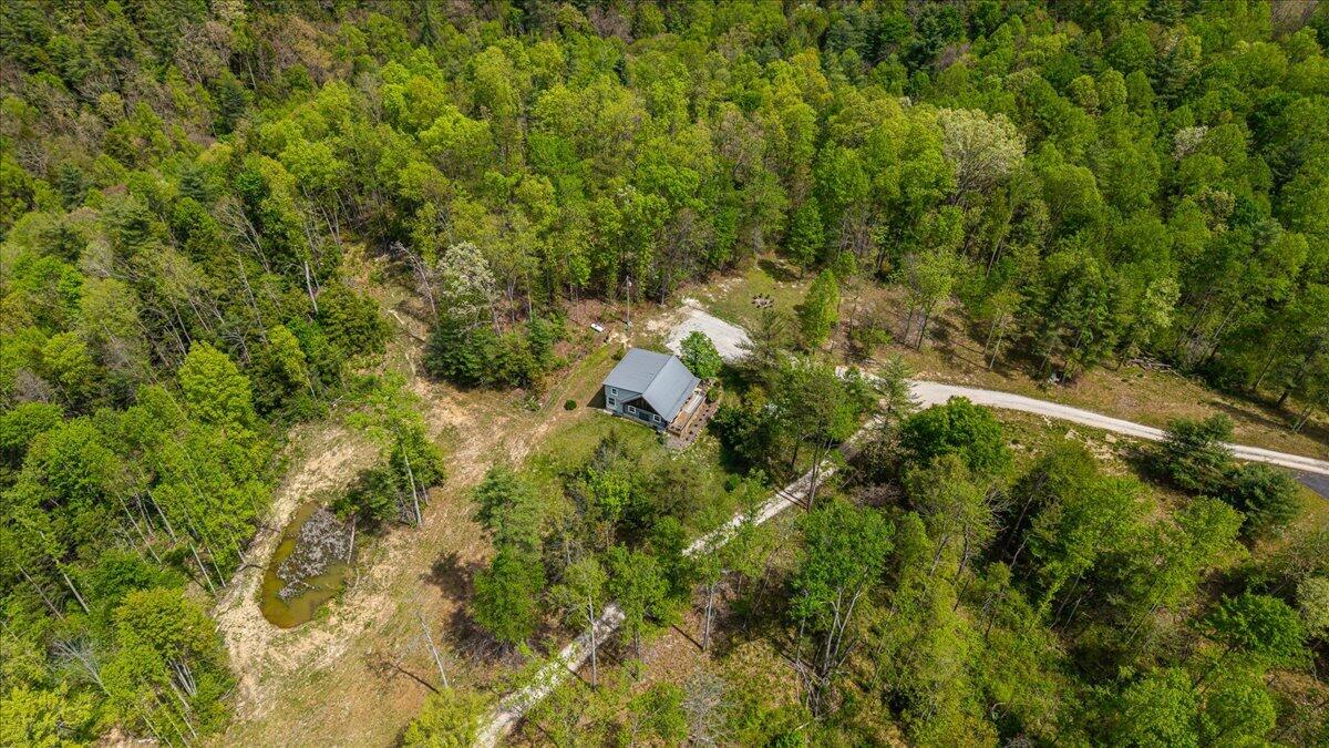 1516 Hobbs Road Property Photo 37