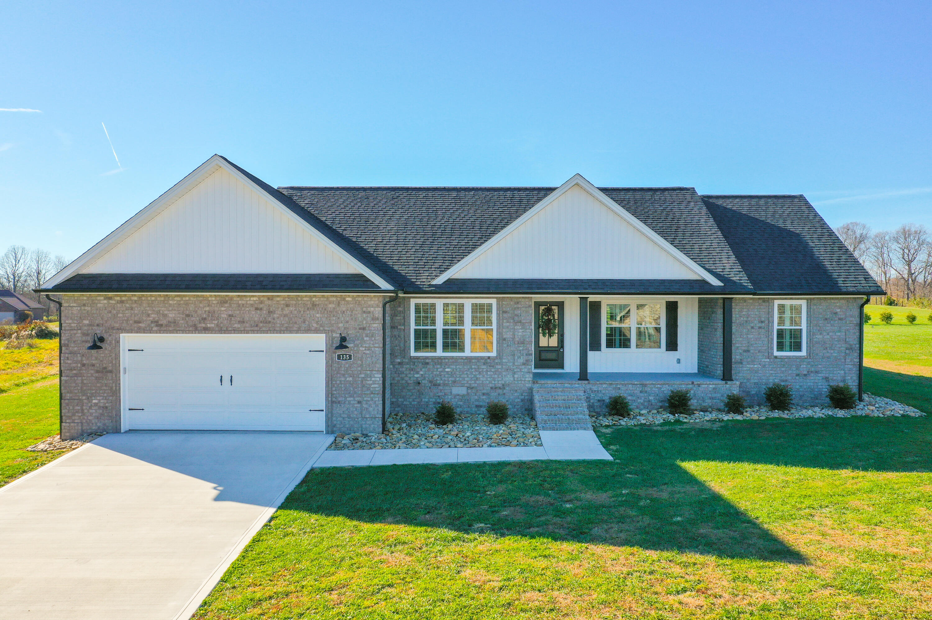 135 Jolynn Drive Property Photo 4