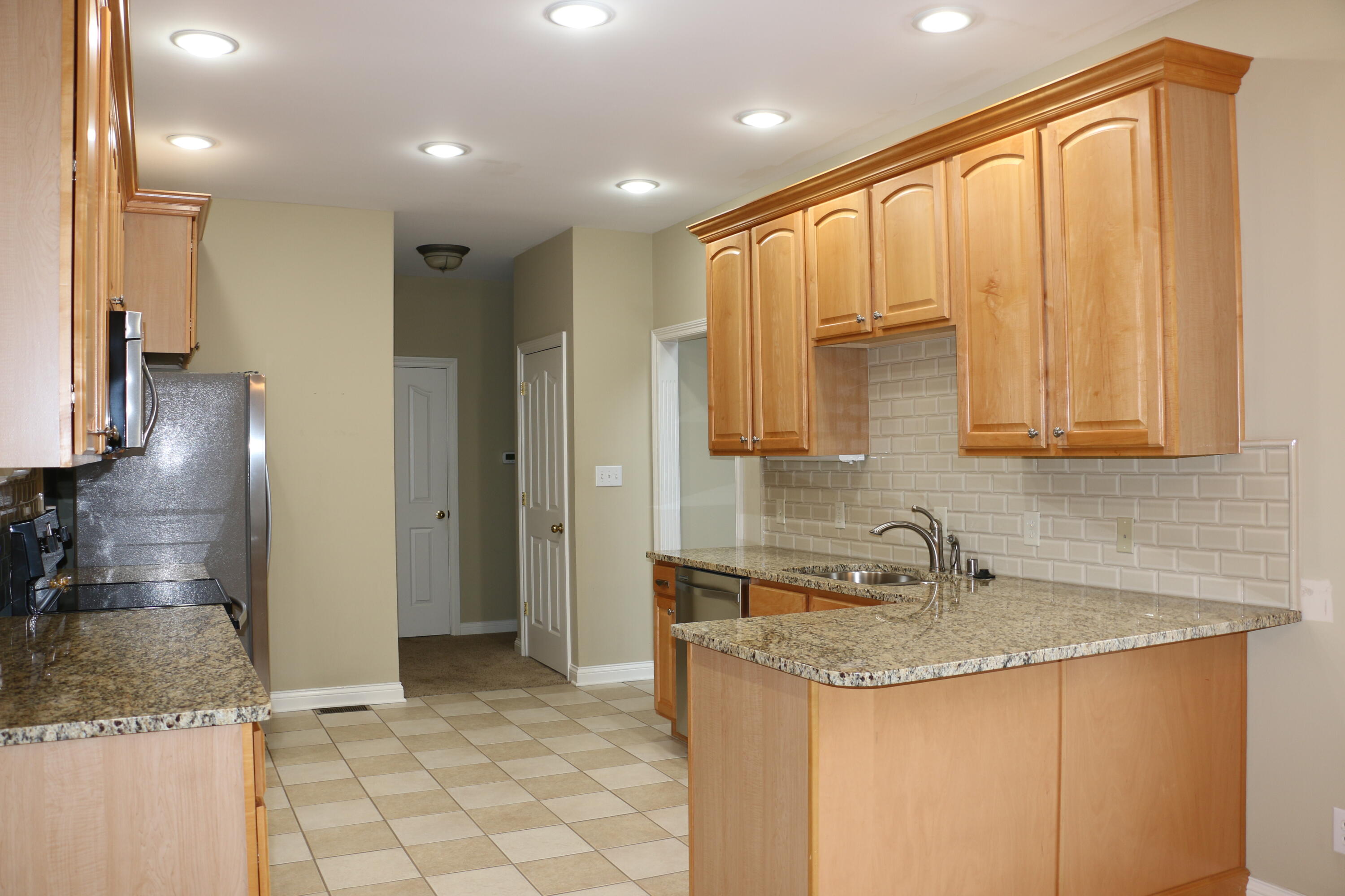 225 Plantations Drive Property Photo 6
