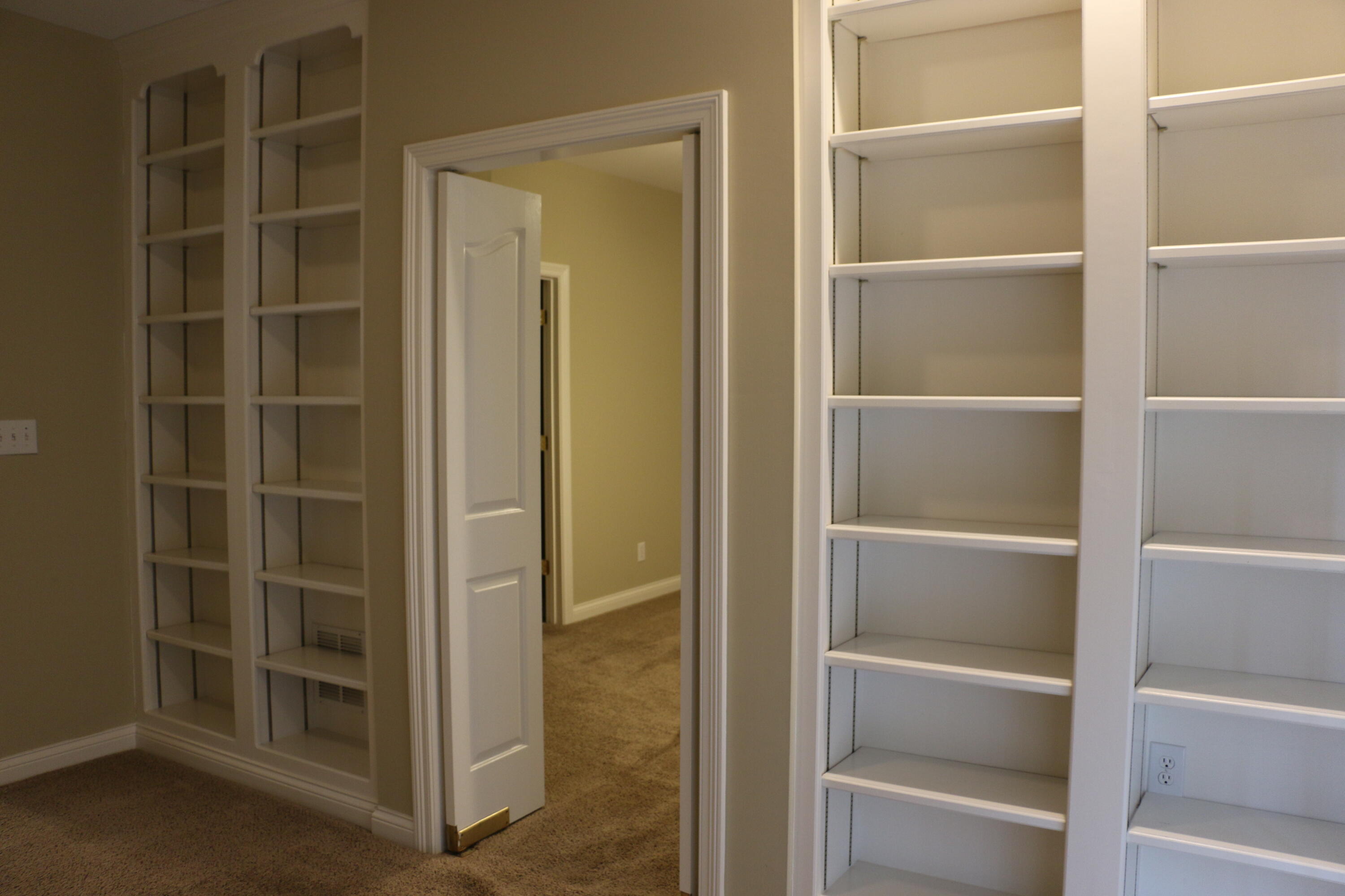 225 Plantations Drive Property Photo 9