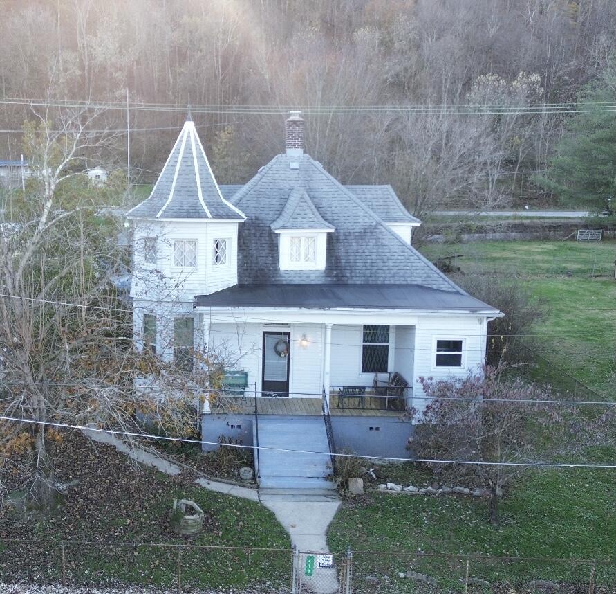 418 Front Street Property Photo 1