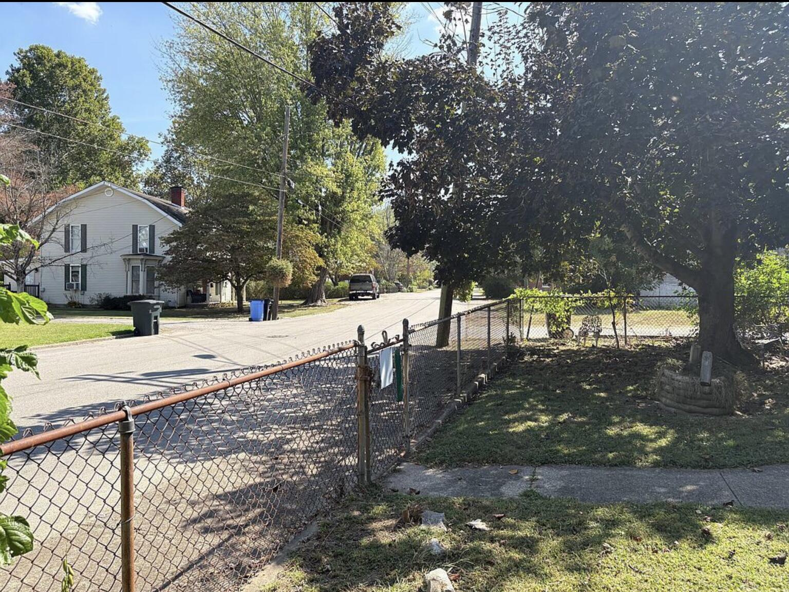 418 Front Street Property Photo 14