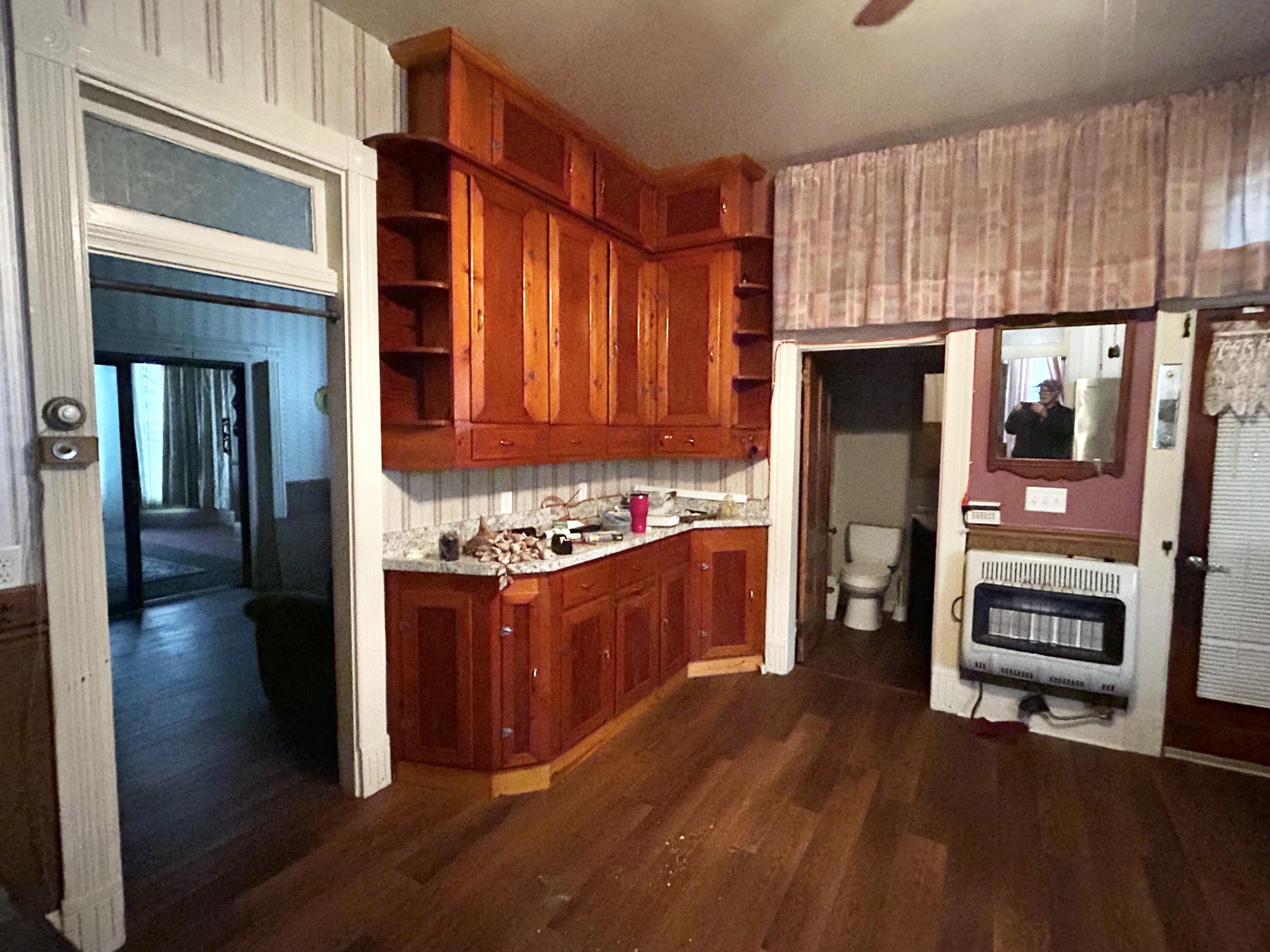 418 Front Street Property Photo 19