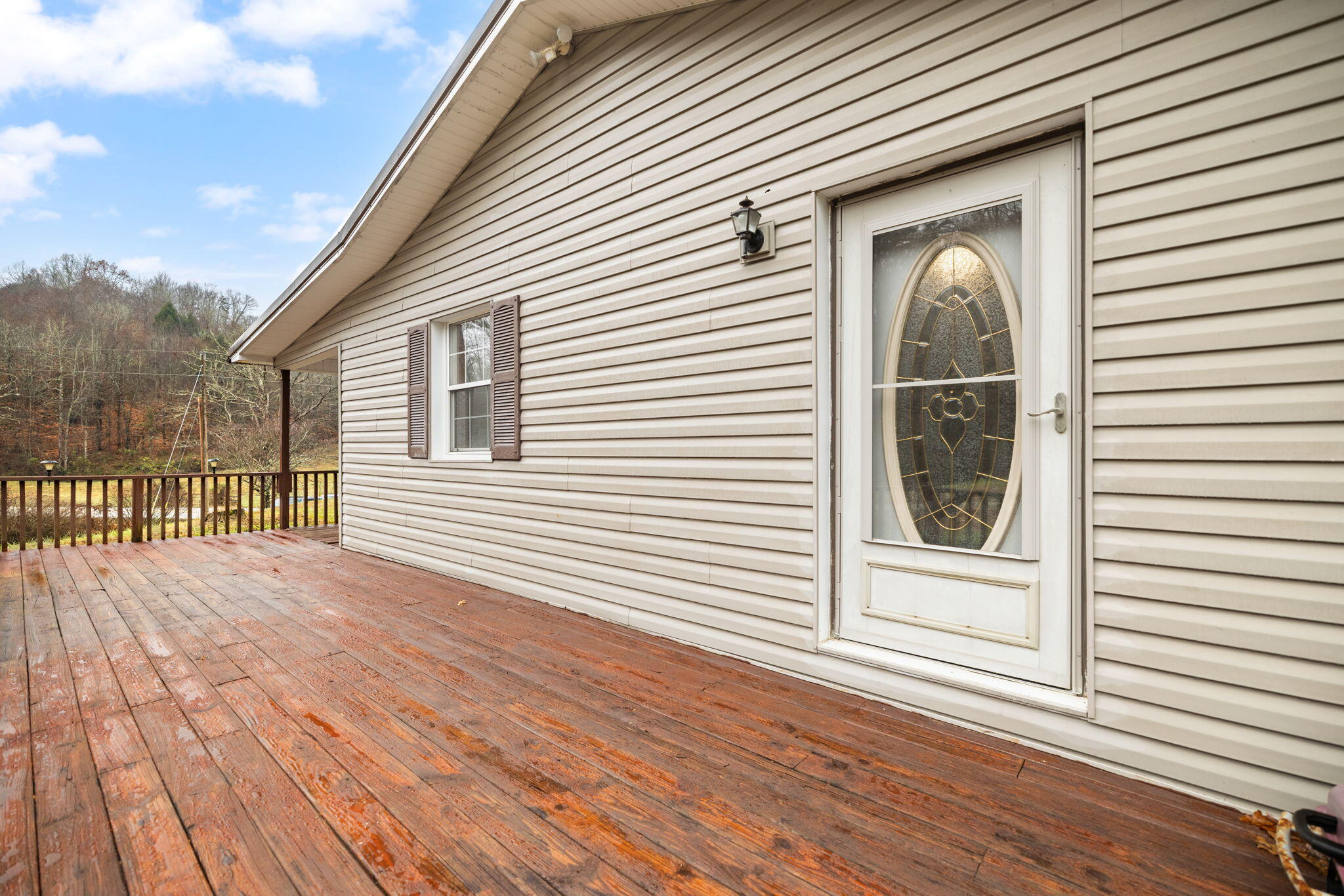 1324 Highway 399 Property Photo 3