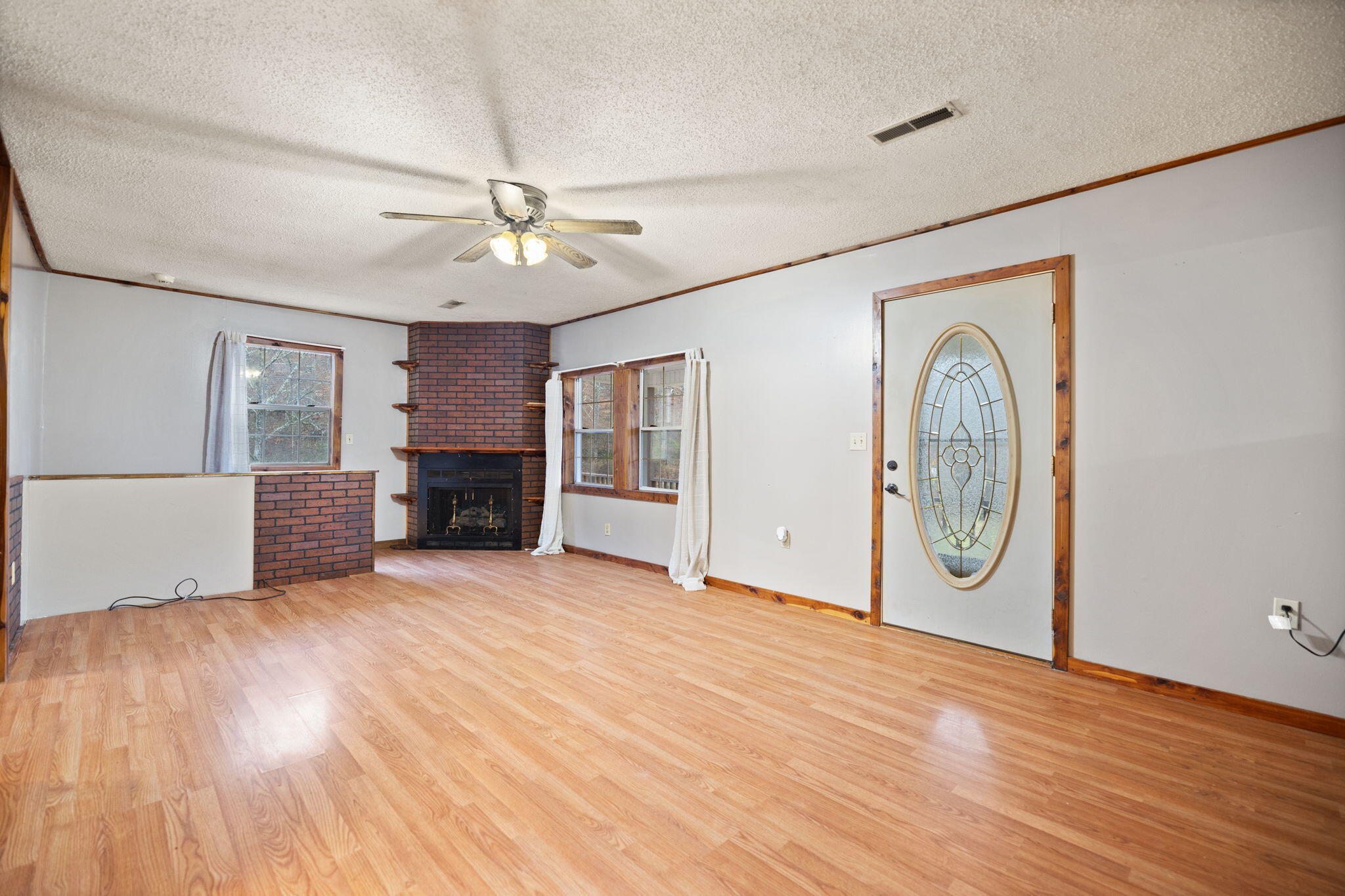 1324 Highway 399 Property Photo 9
