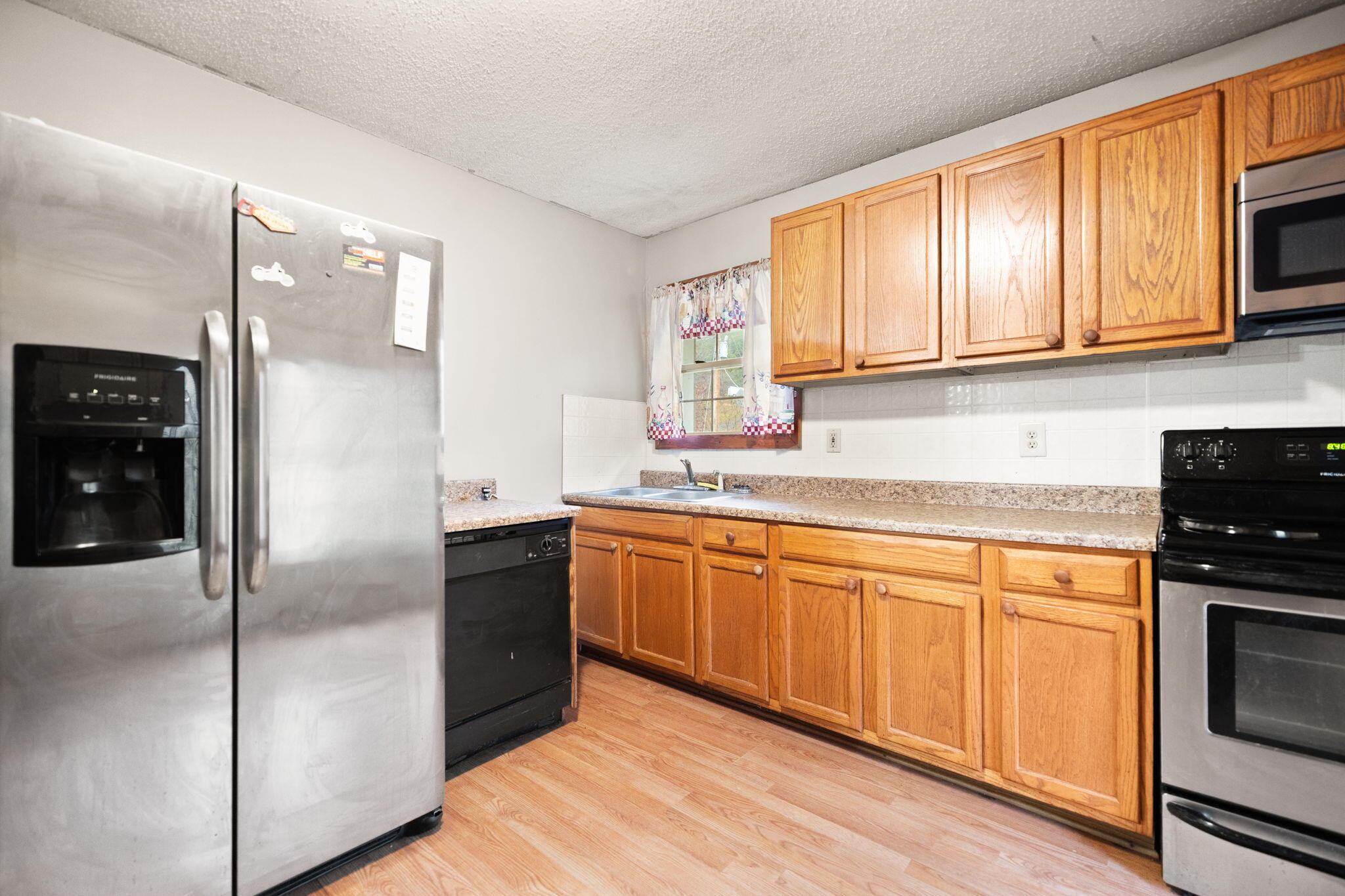 1324 Highway 399 Property Photo 13