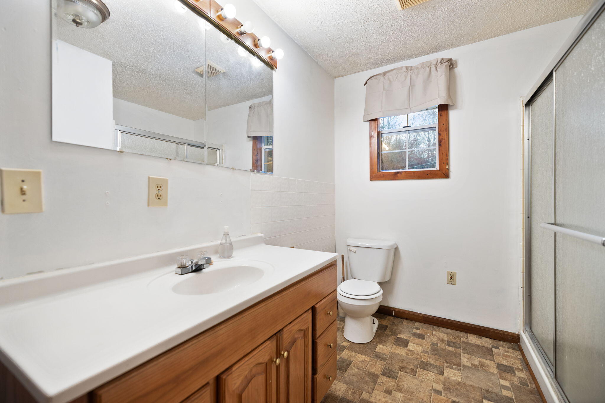 1324 Highway 399 Property Photo 21