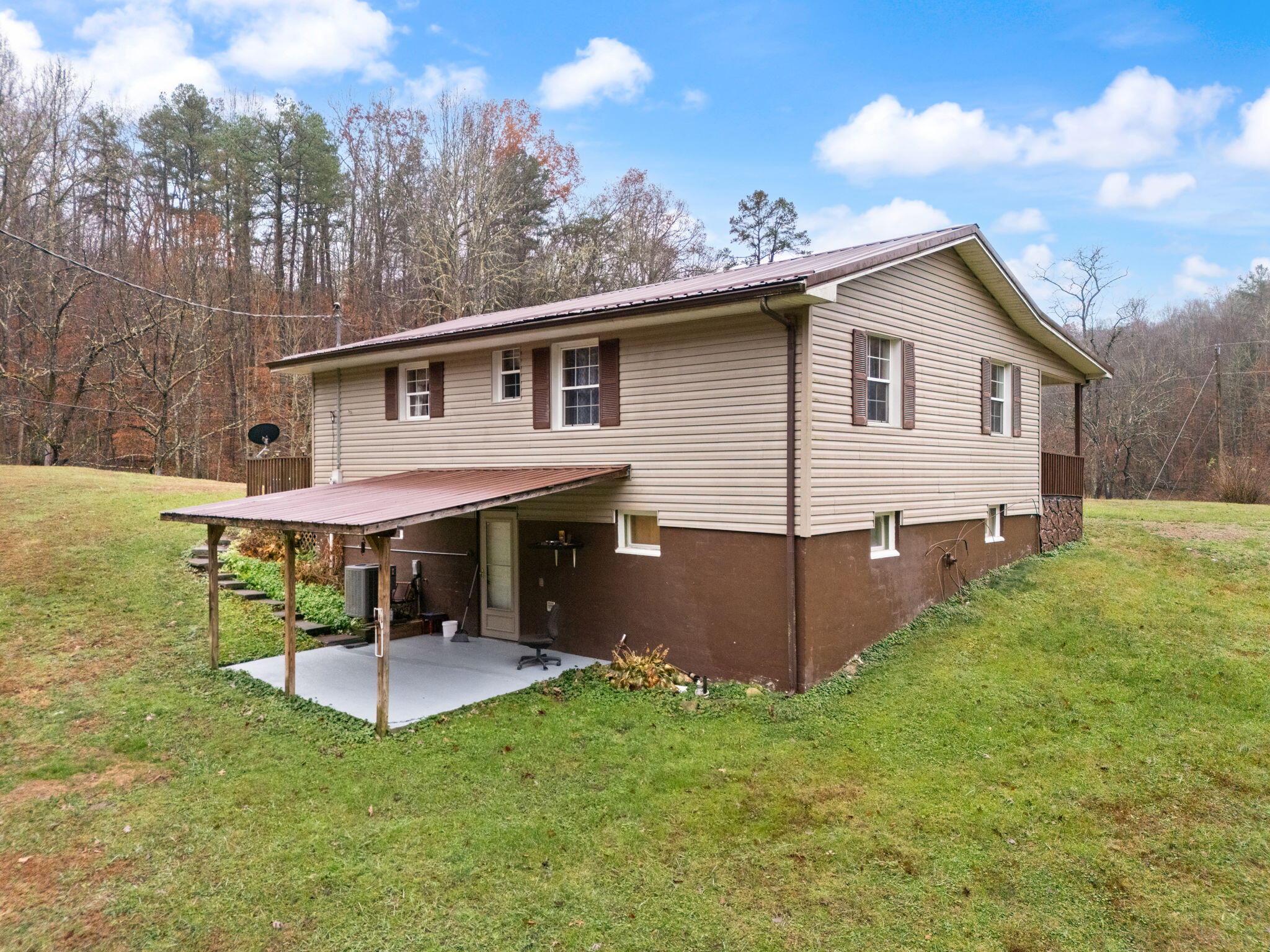 1324 Highway 399 Property Photo 44
