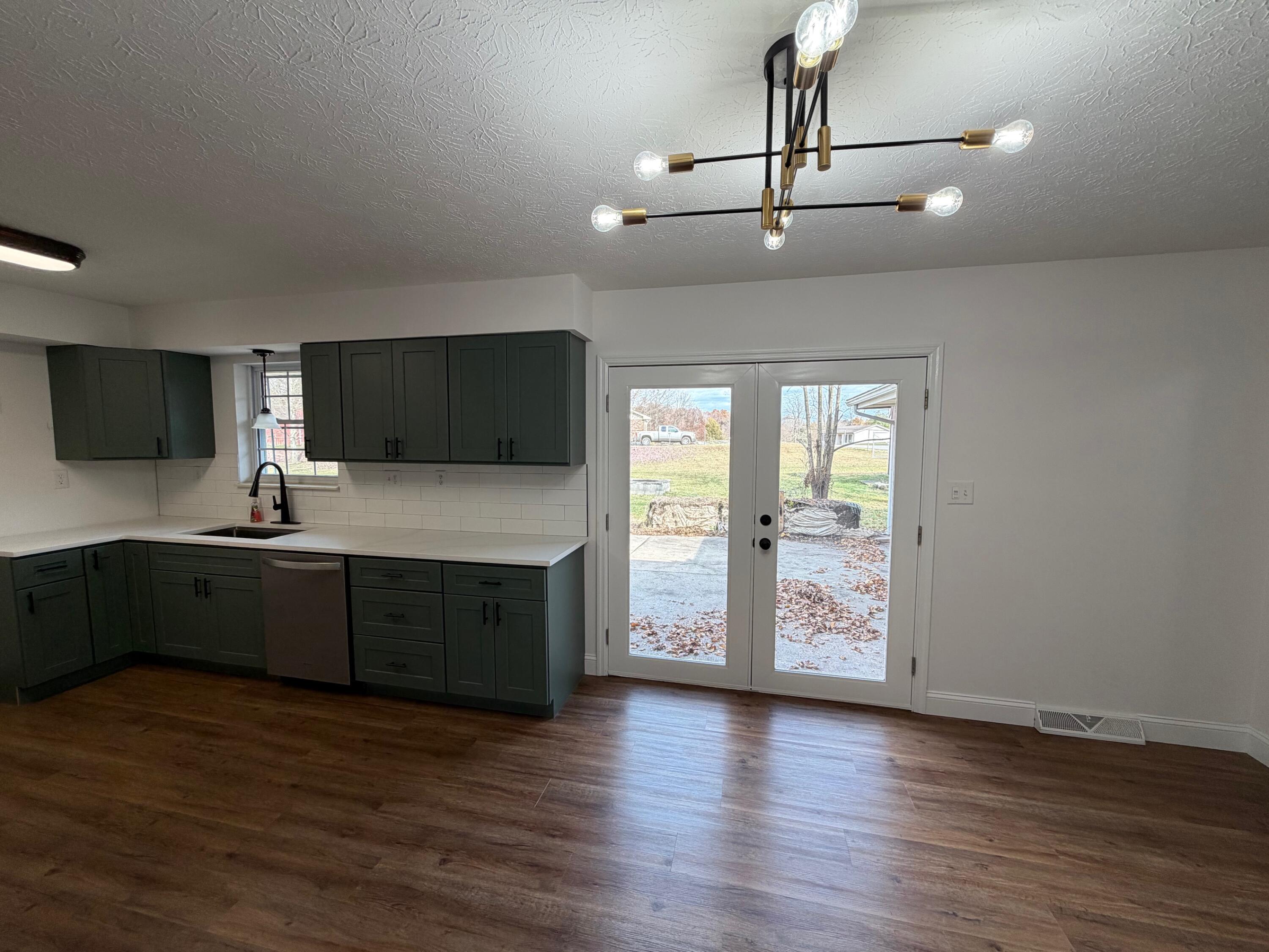 3183 N State Highway 1223 Property Photo 10