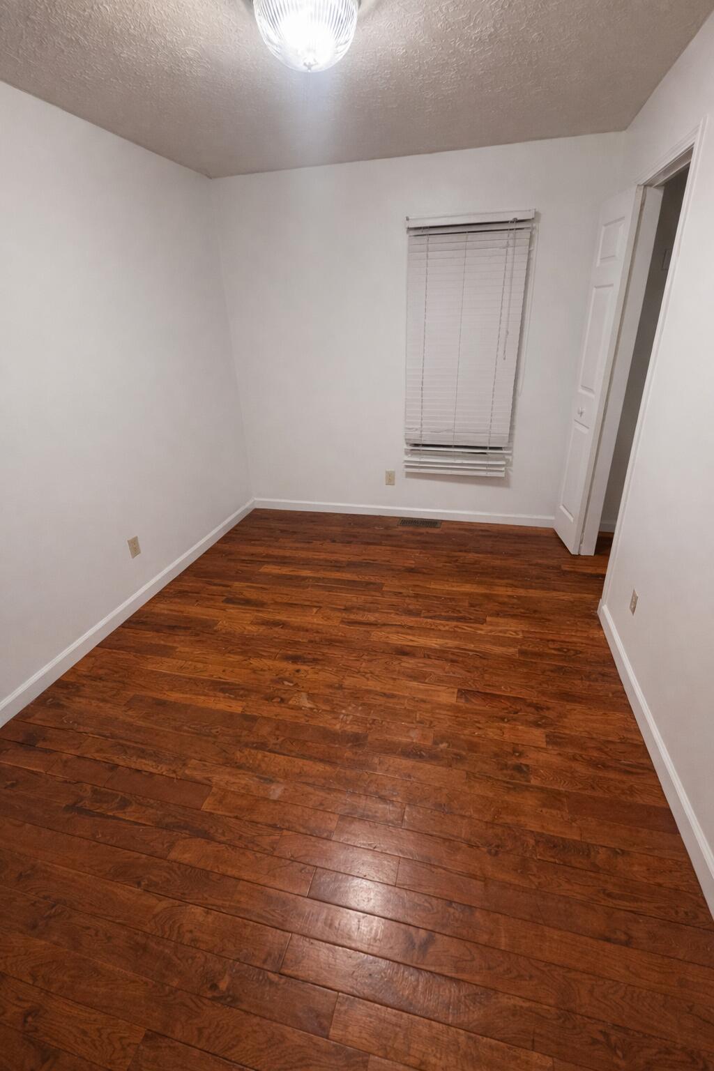 41 7th Street Property Photo 6