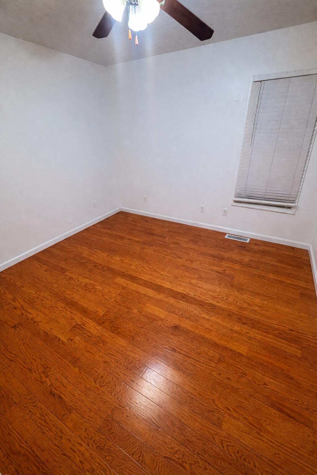 41 7th Street Property Photo 9