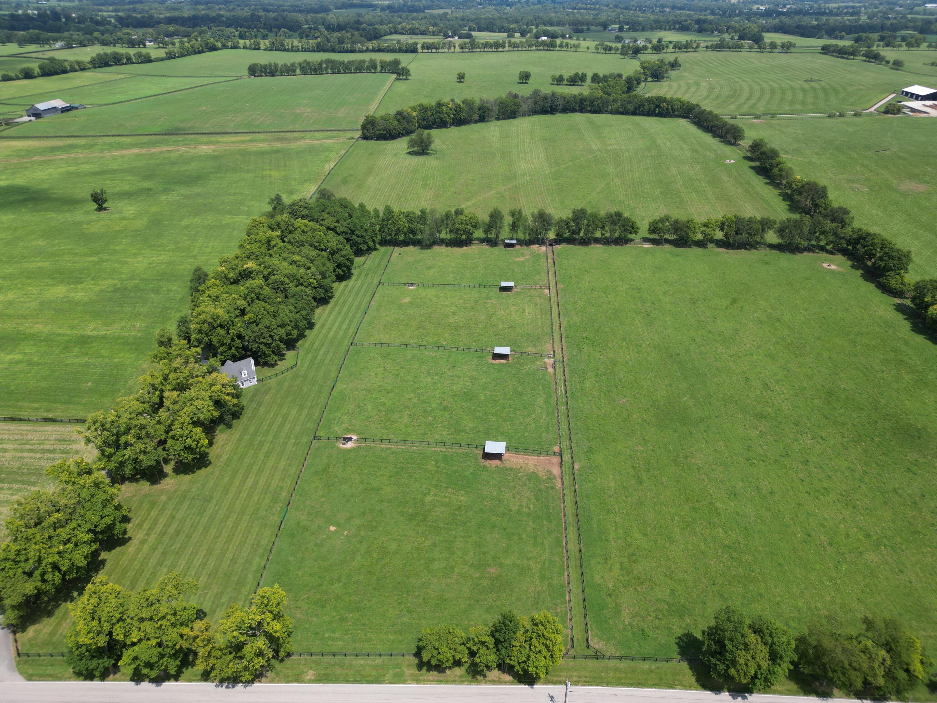 5335 Russell Cave Road Property Photo 9