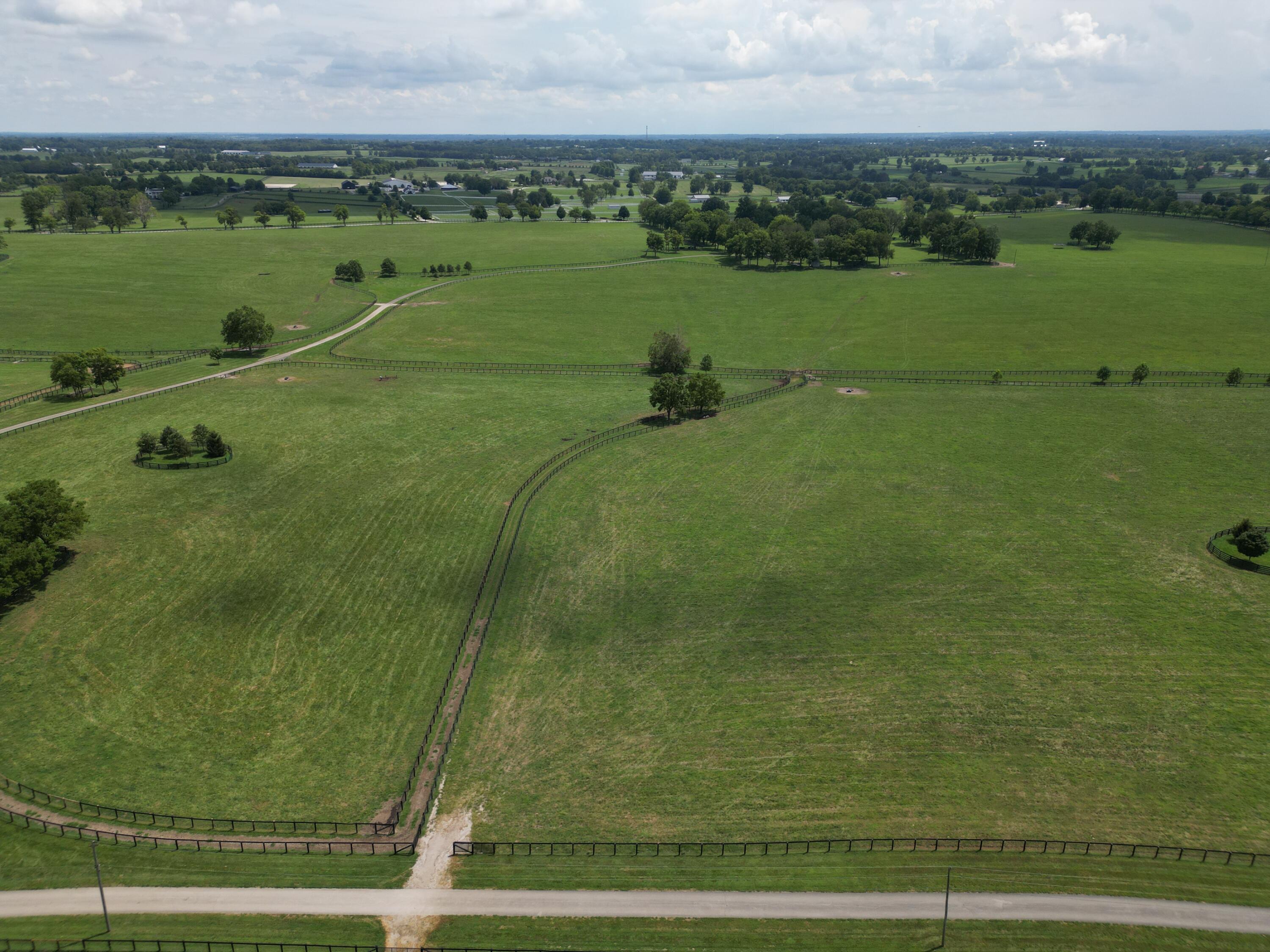 5335 Russell Cave Road Property Photo 28