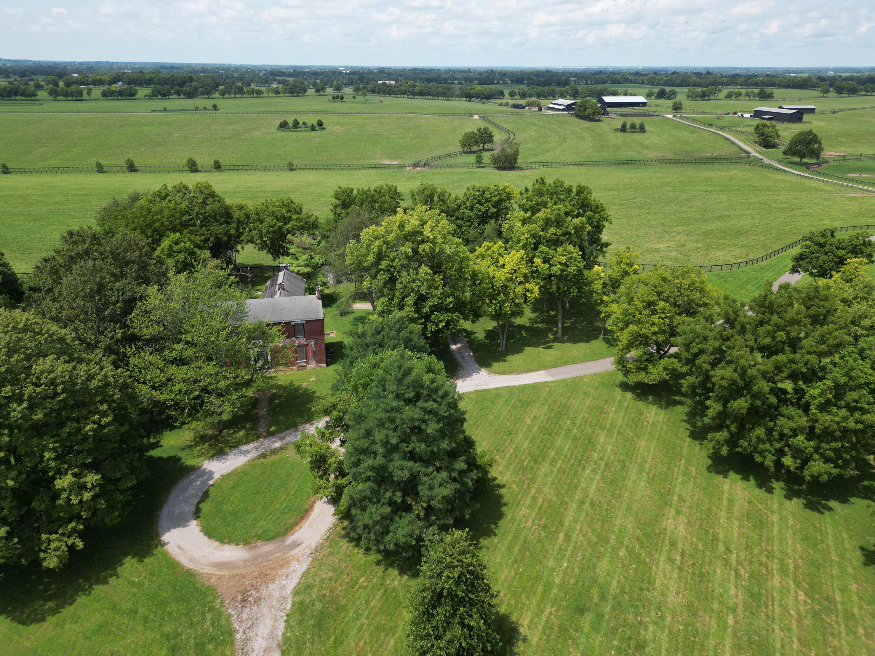 5335 Russell Cave Road Property Photo 32