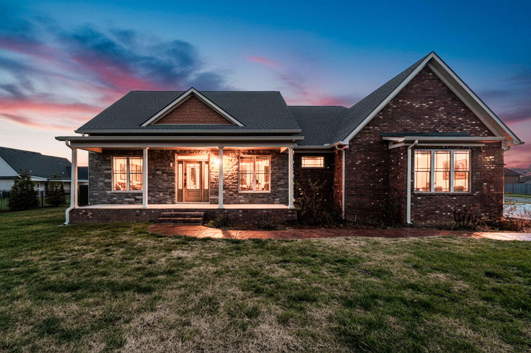 8688 Pebblestone Lane Property Photo 3