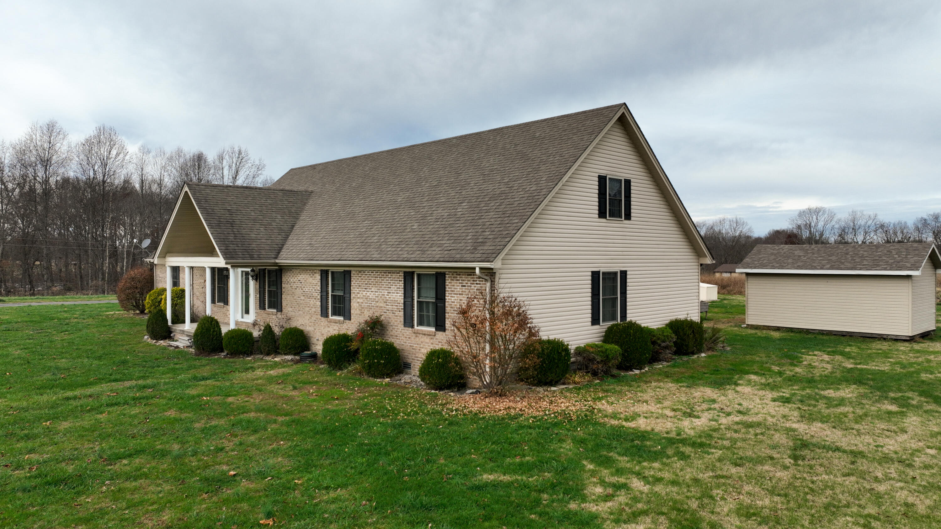 1408 Ky-80 Property Photo 6
