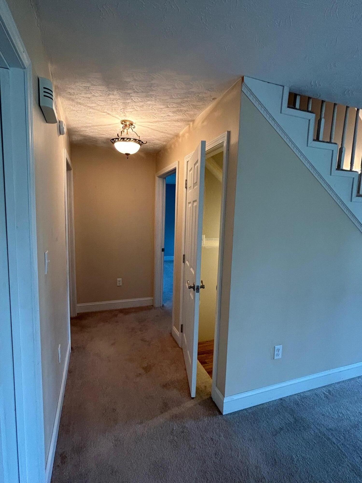 1408 Ky-80 Property Photo 14
