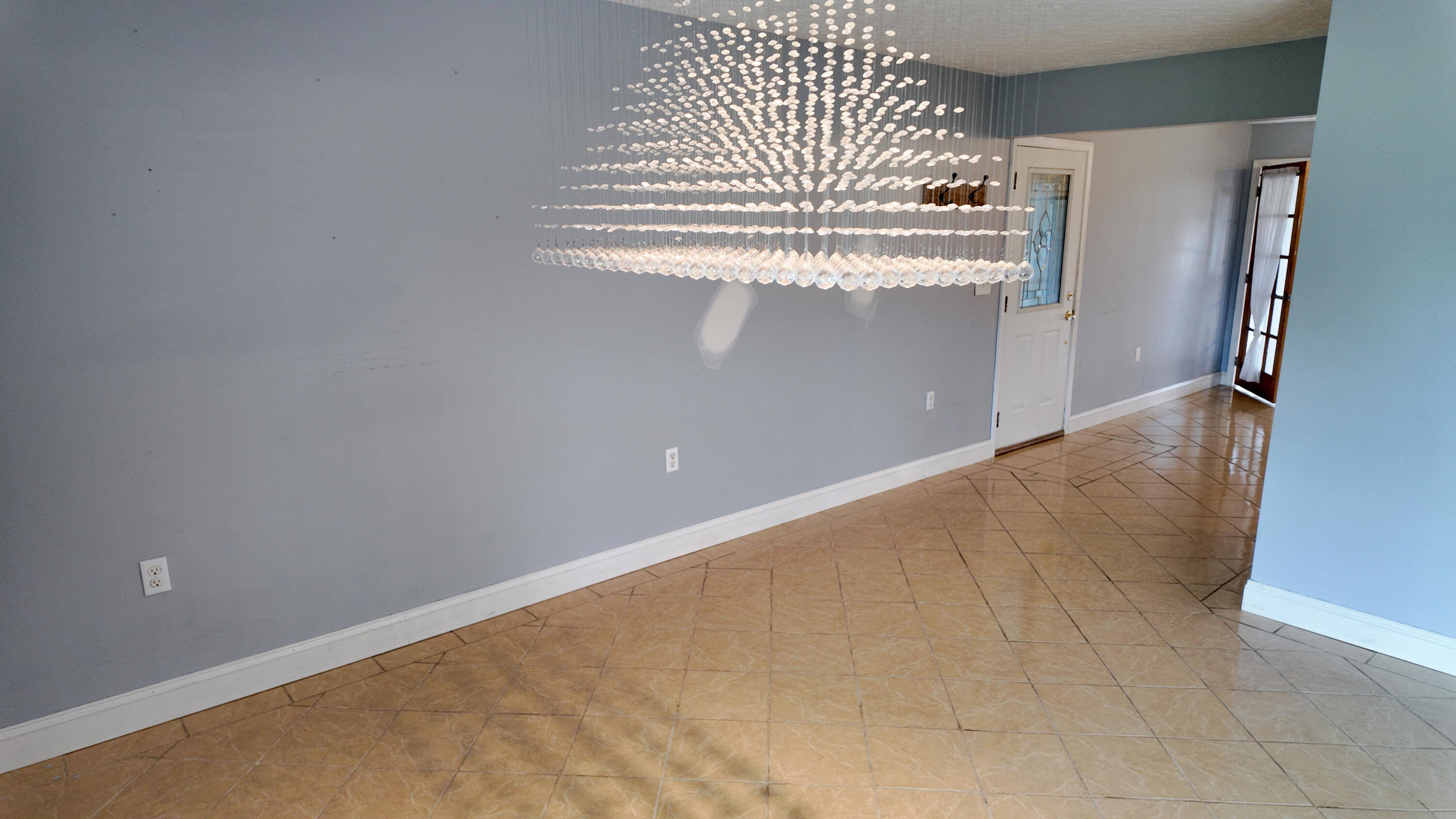1408 Ky-80 Property Photo 22
