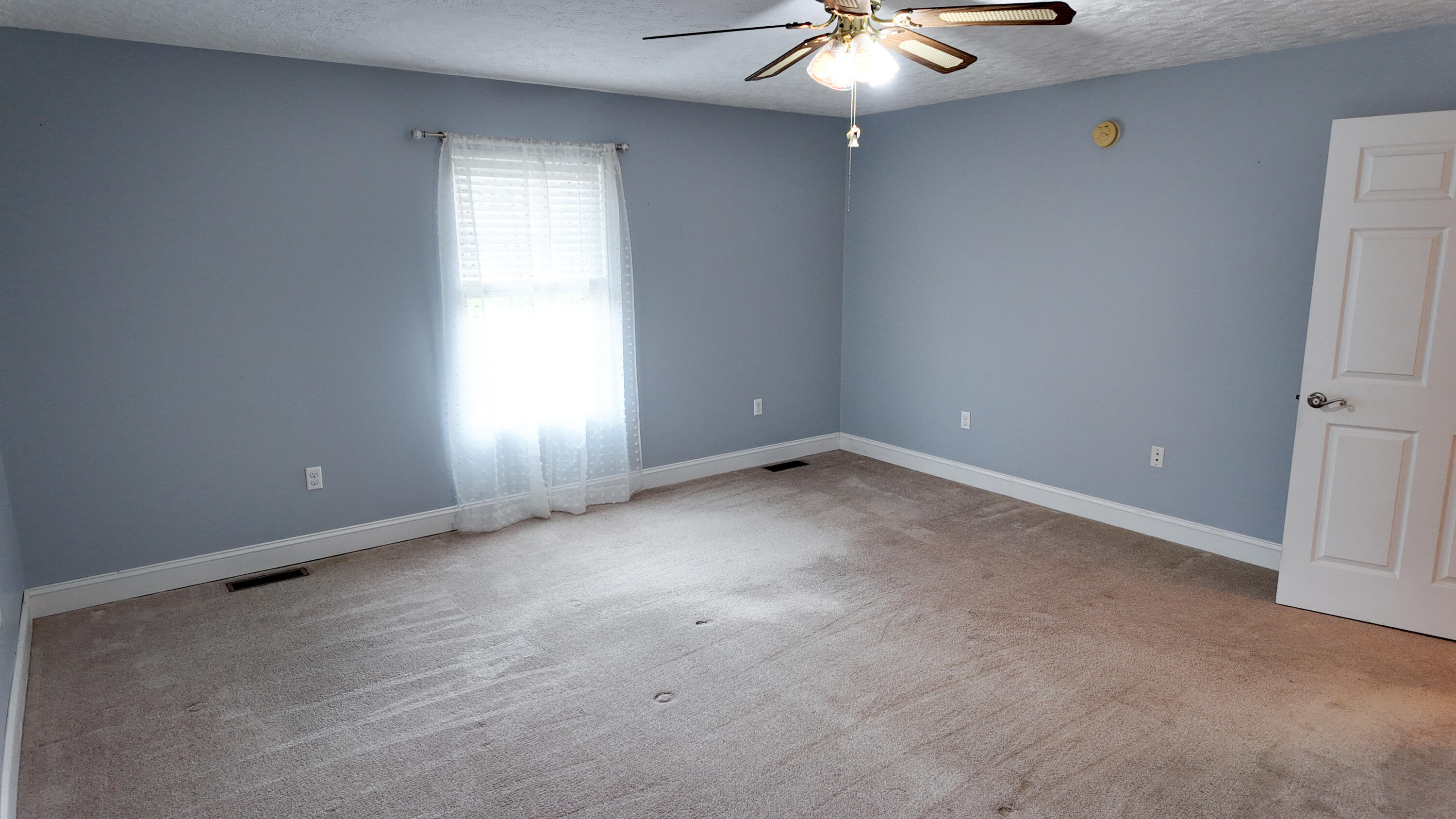 1408 Ky-80 Property Photo 25