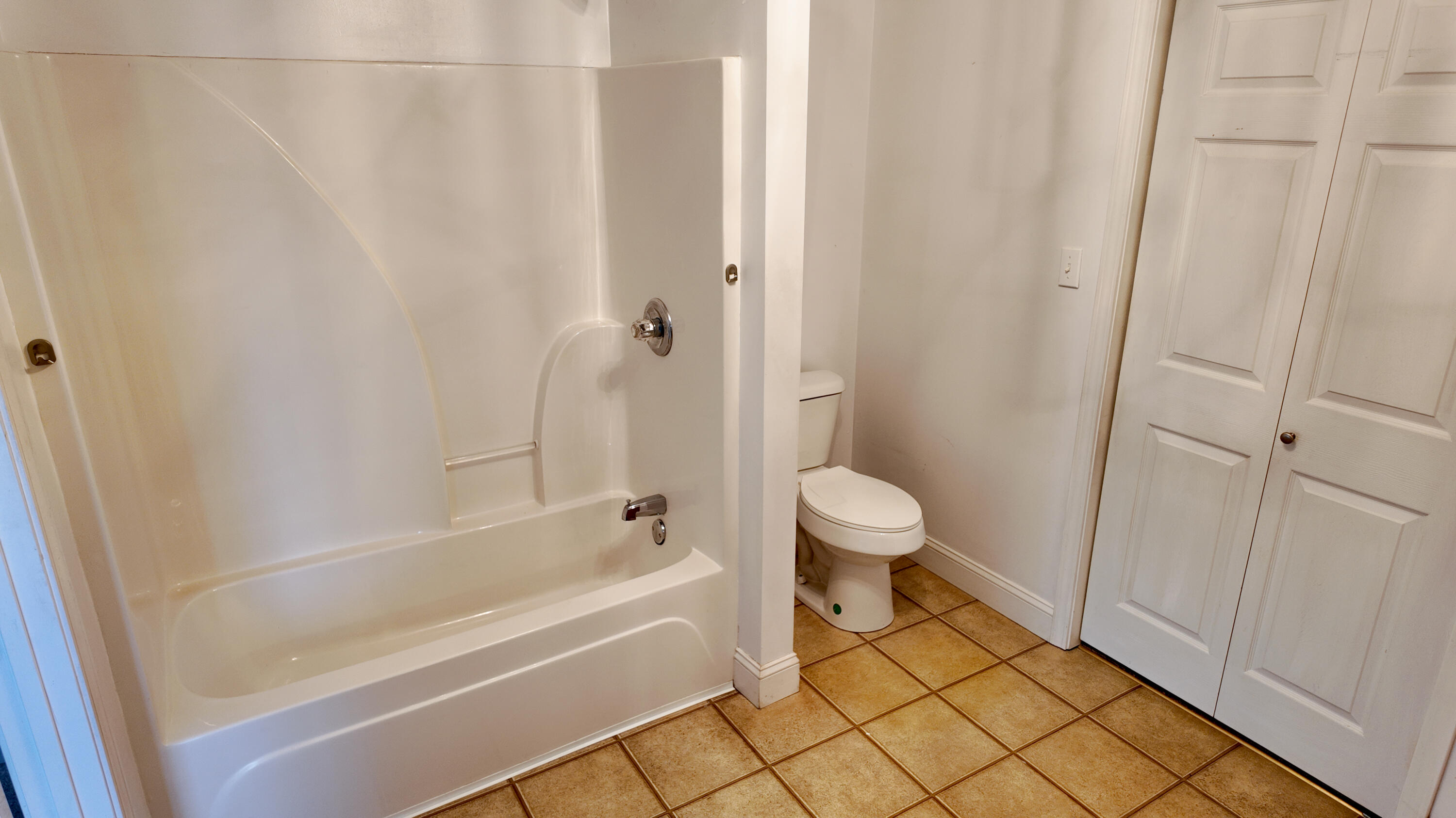 1408 Ky-80 Property Photo 32