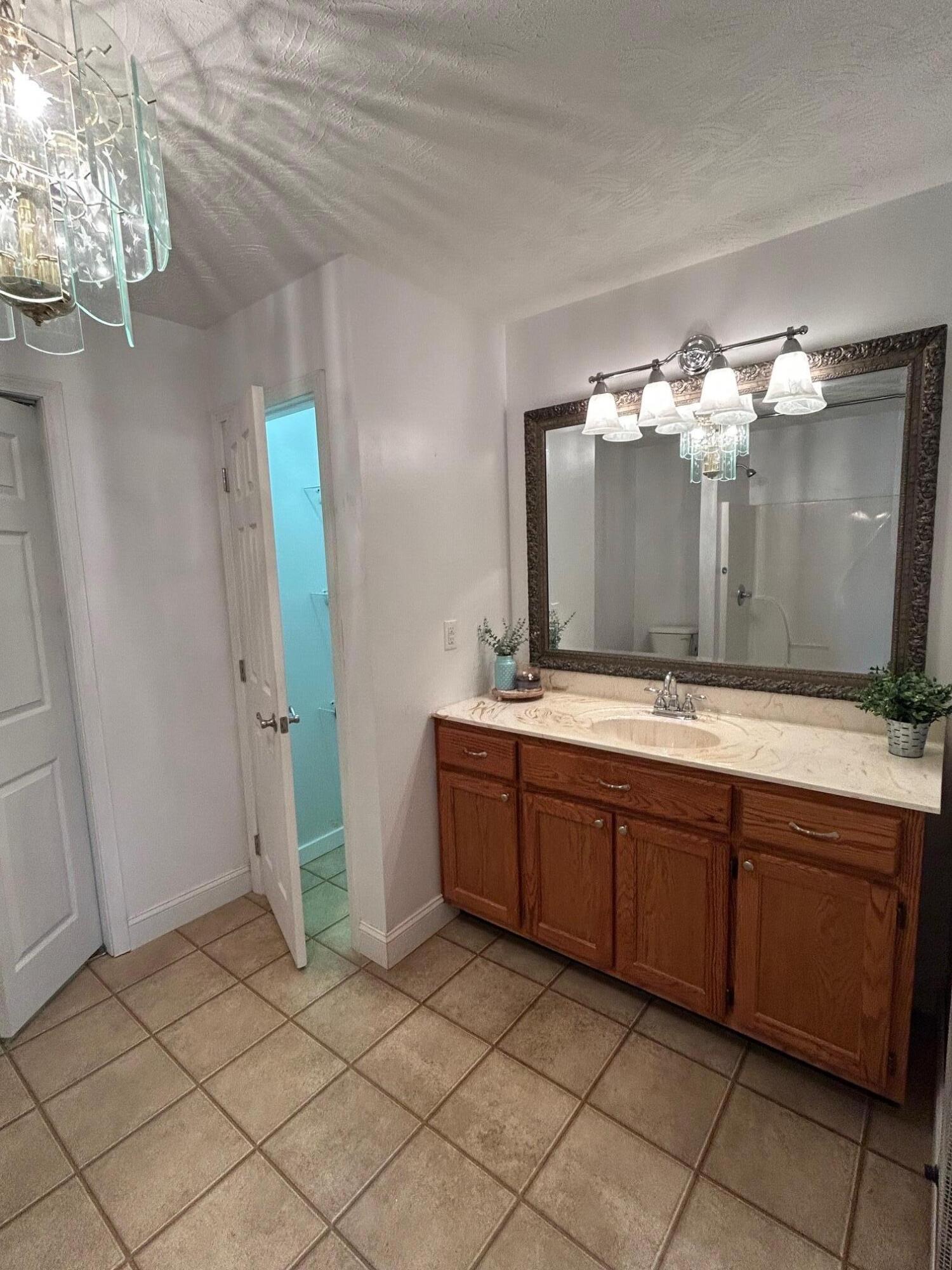 1408 Ky-80 Property Photo 33