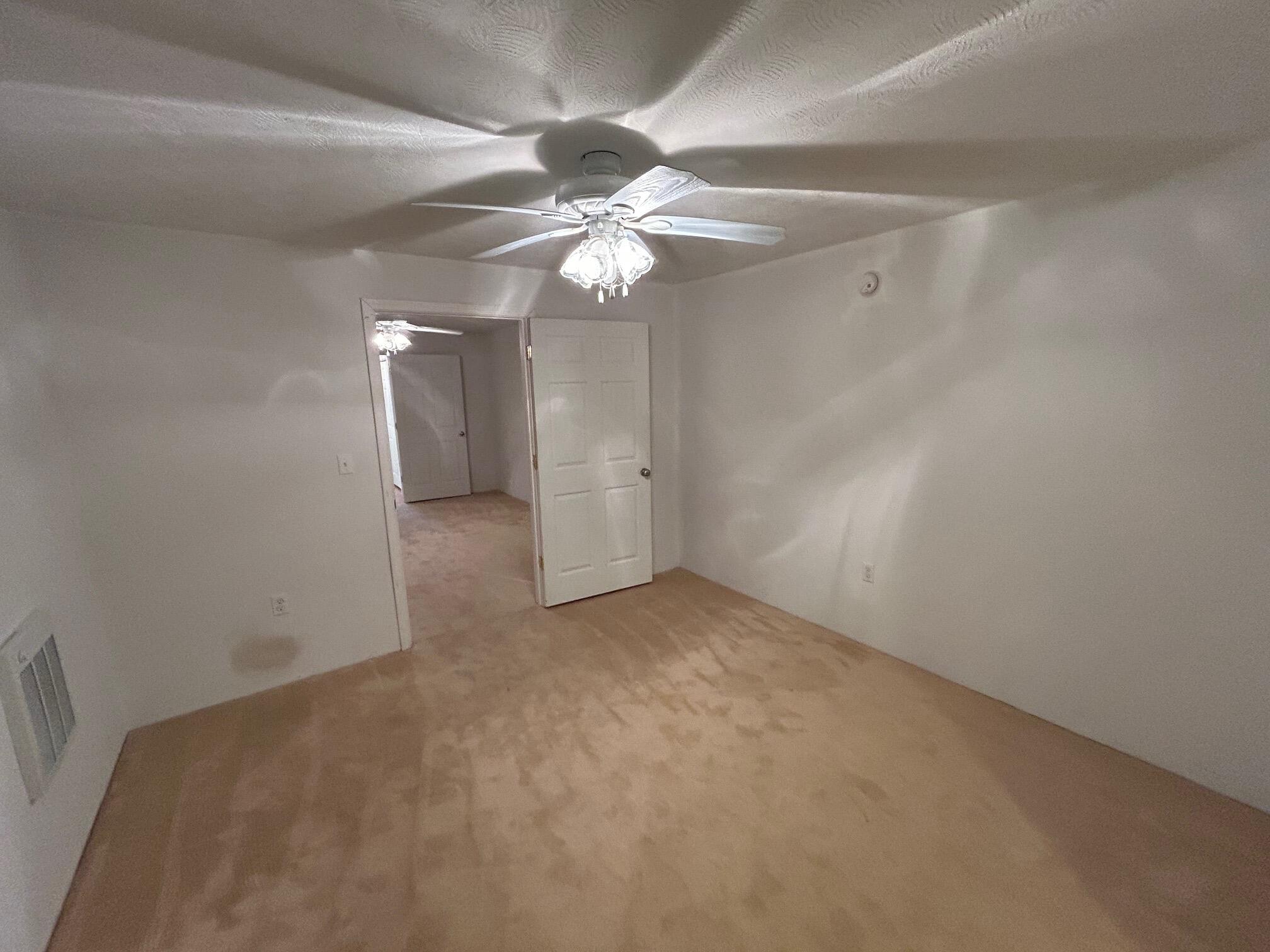 1408 Ky-80 Property Photo 35