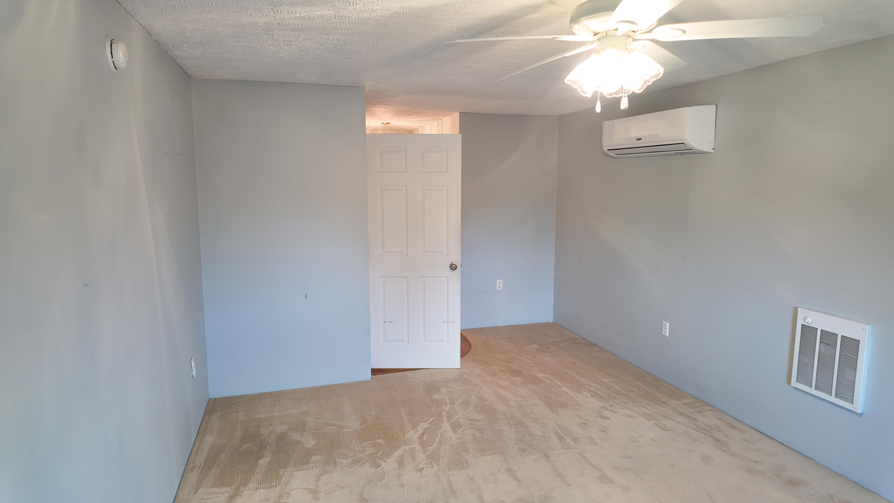 1408 Ky-80 Property Photo 42