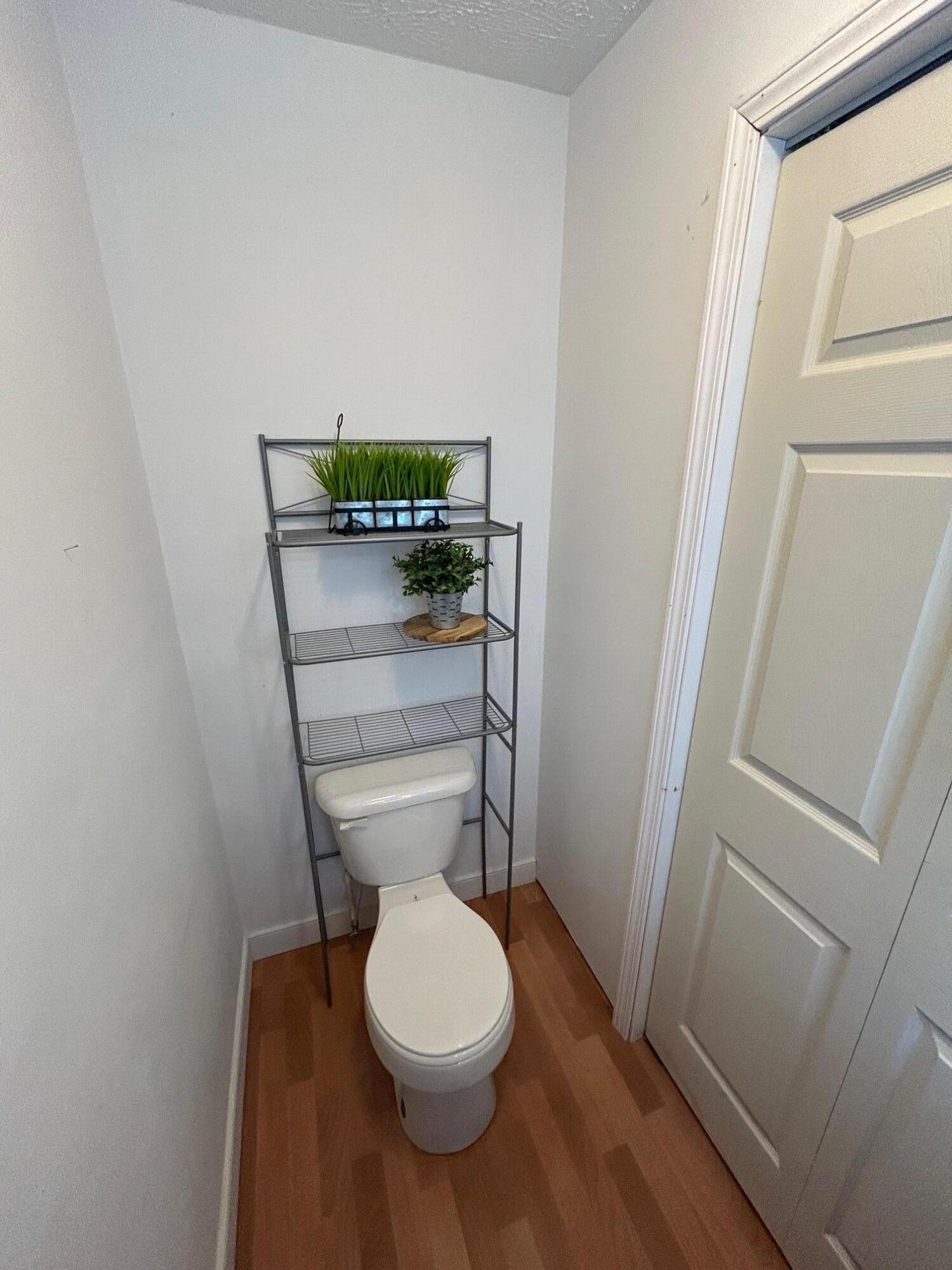 1408 Ky-80 Property Photo 45