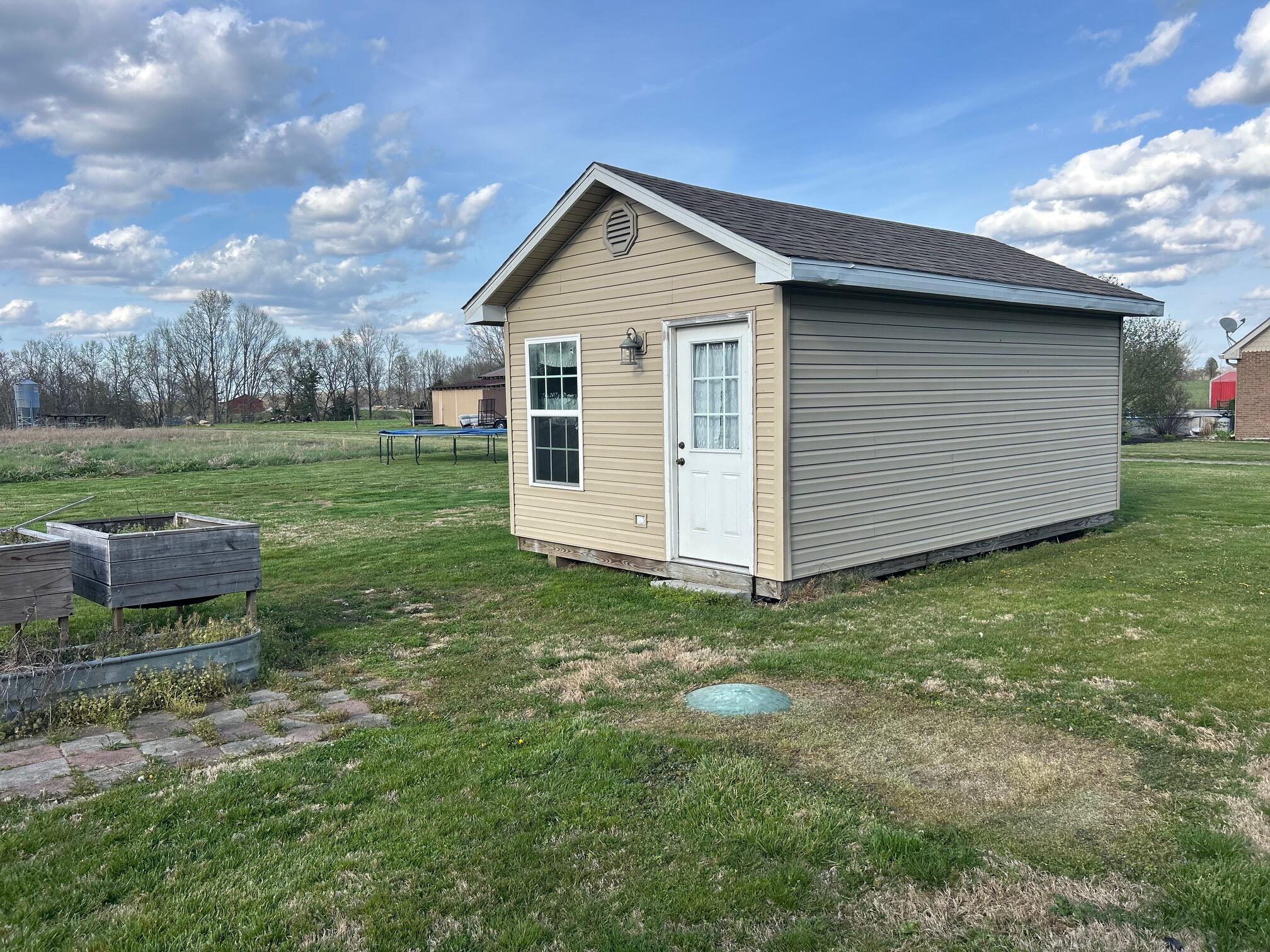 1408 Ky-80 Property Photo 87