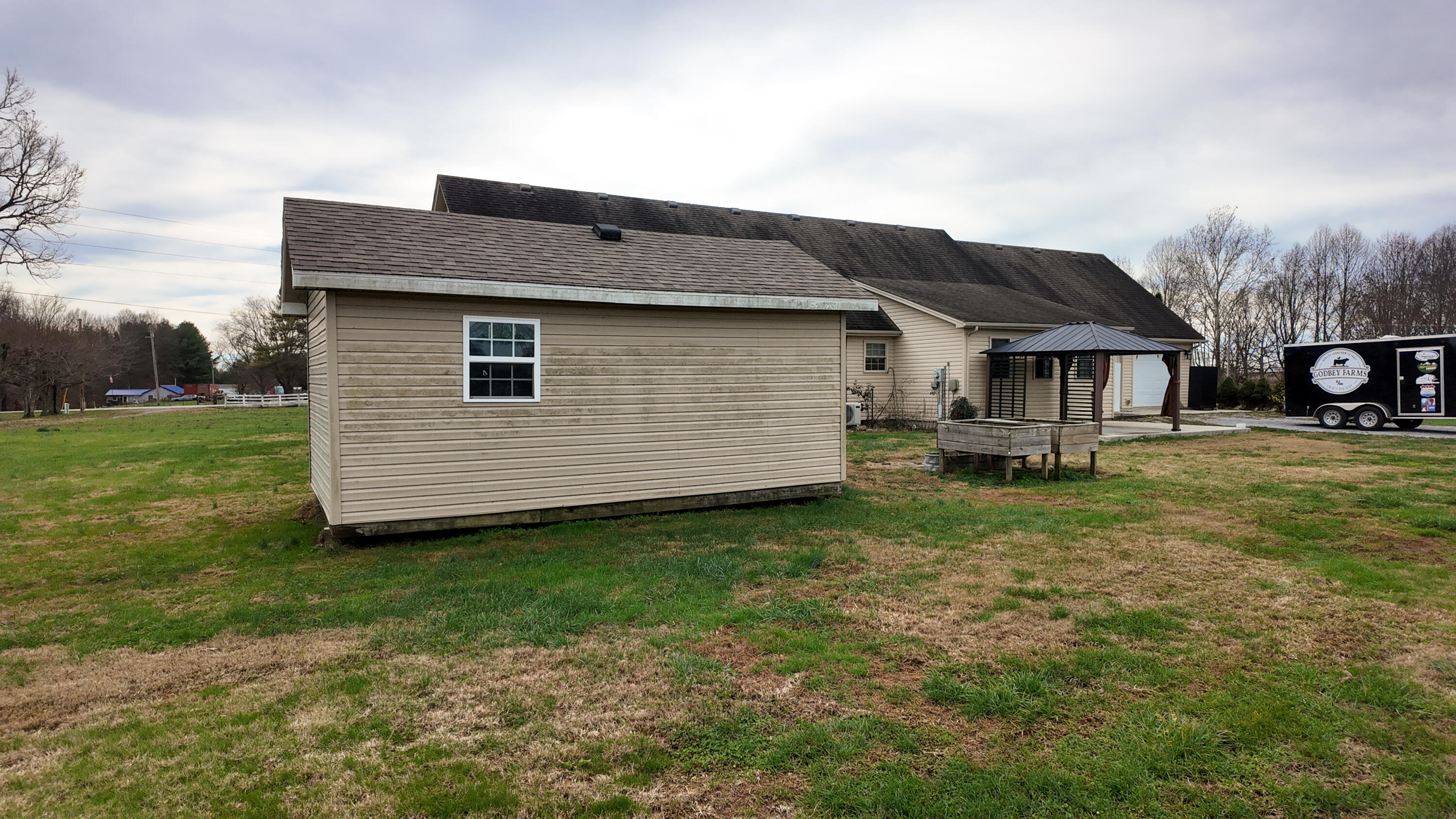 1408 Ky-80 Property Photo 89