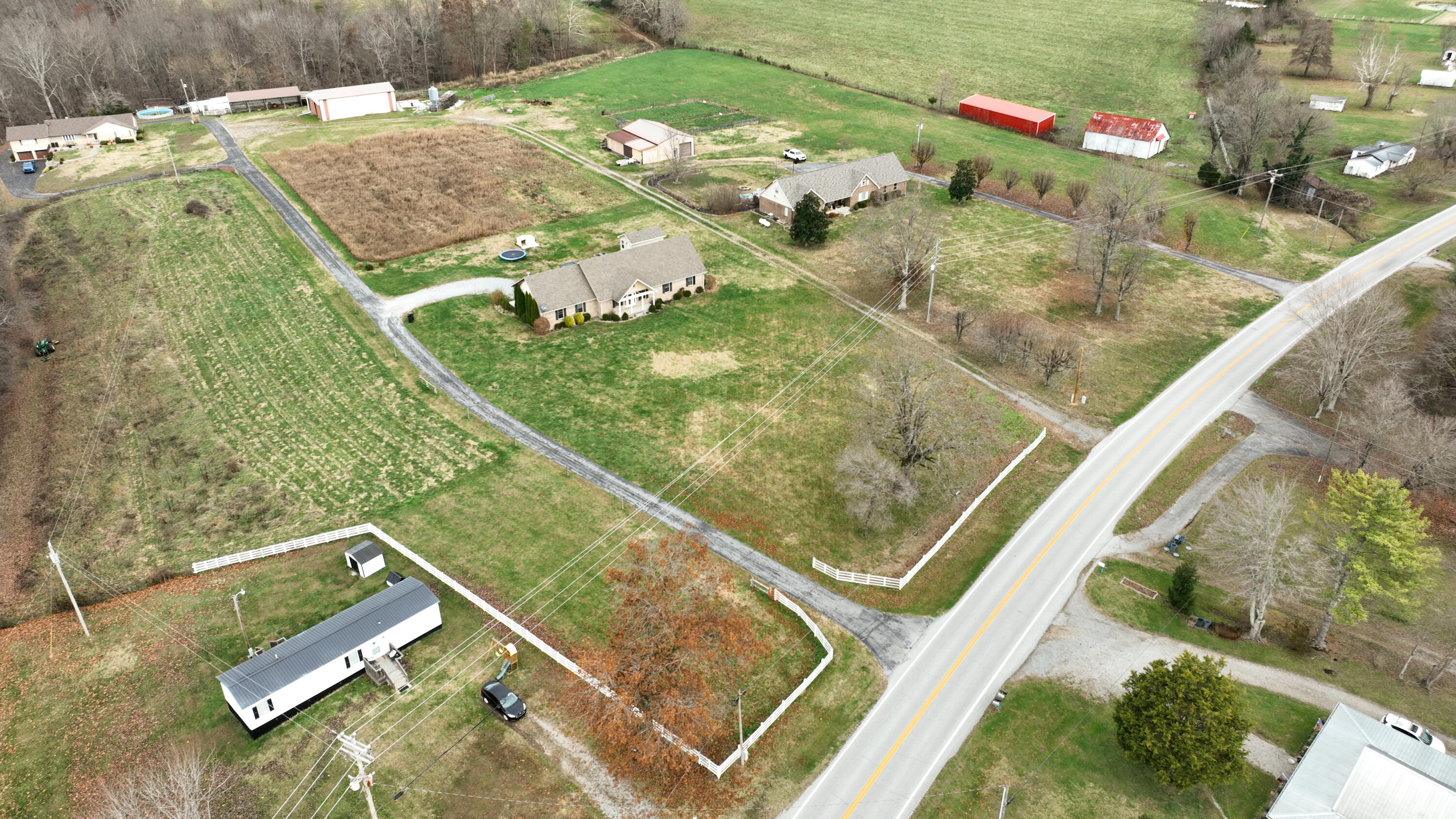 1408 Ky-80 Property Photo 92