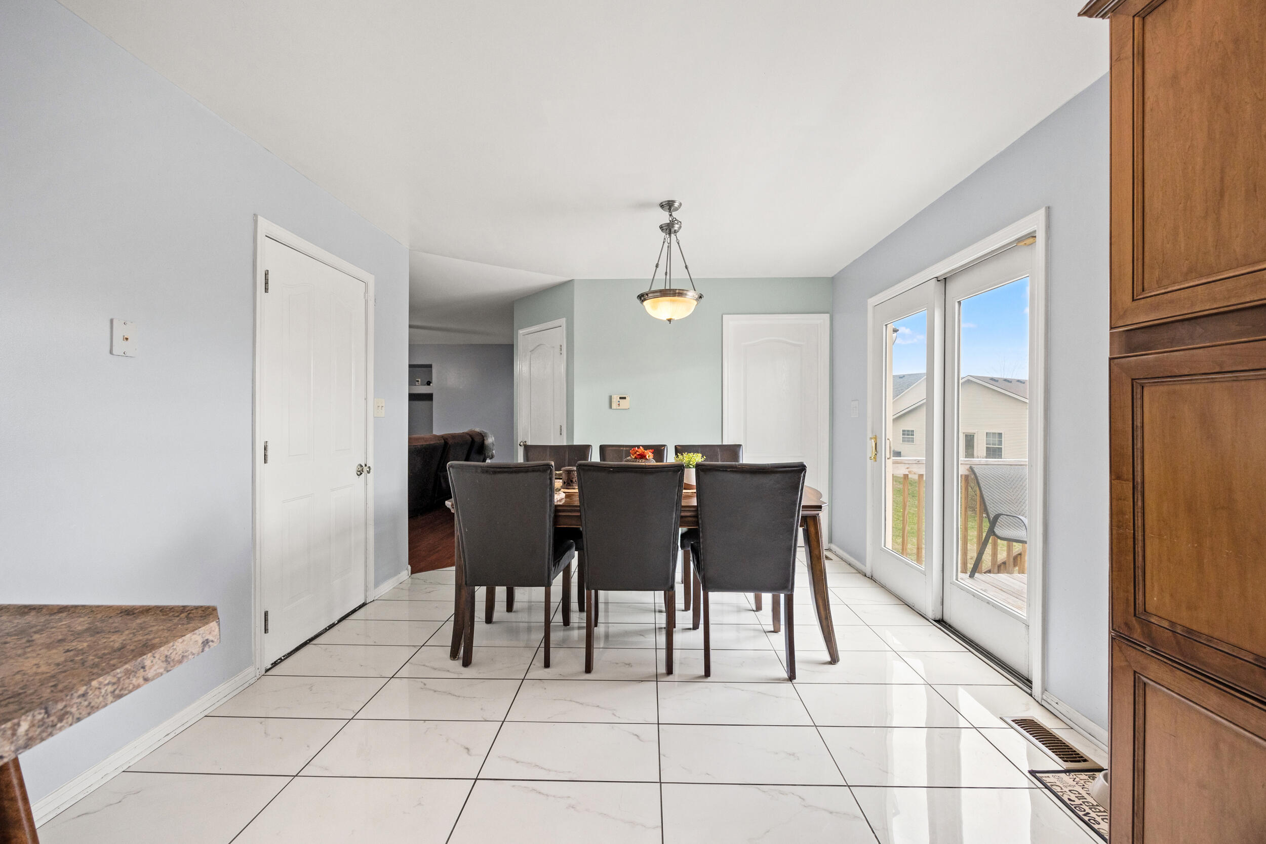 212 New River Court Property Photo 10