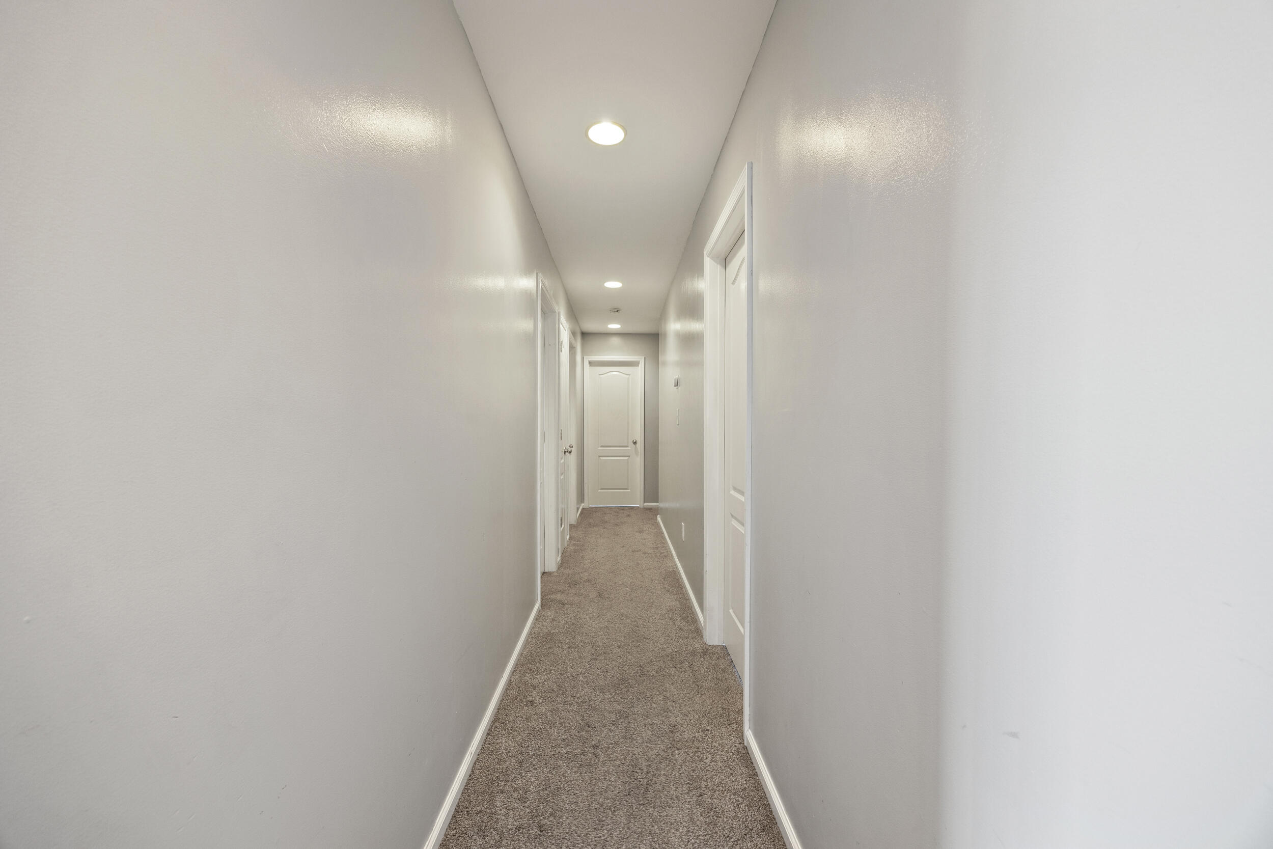 212 New River Court Property Photo 15
