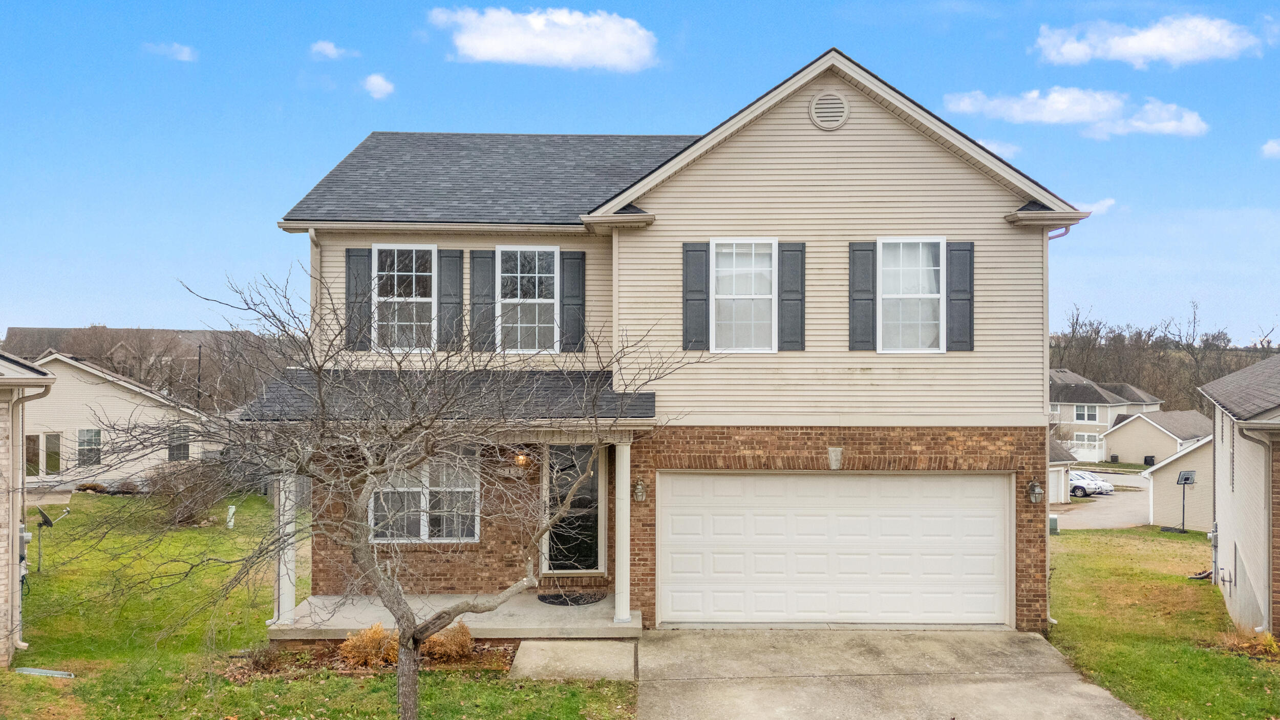 212 New River Court Property Photo 30