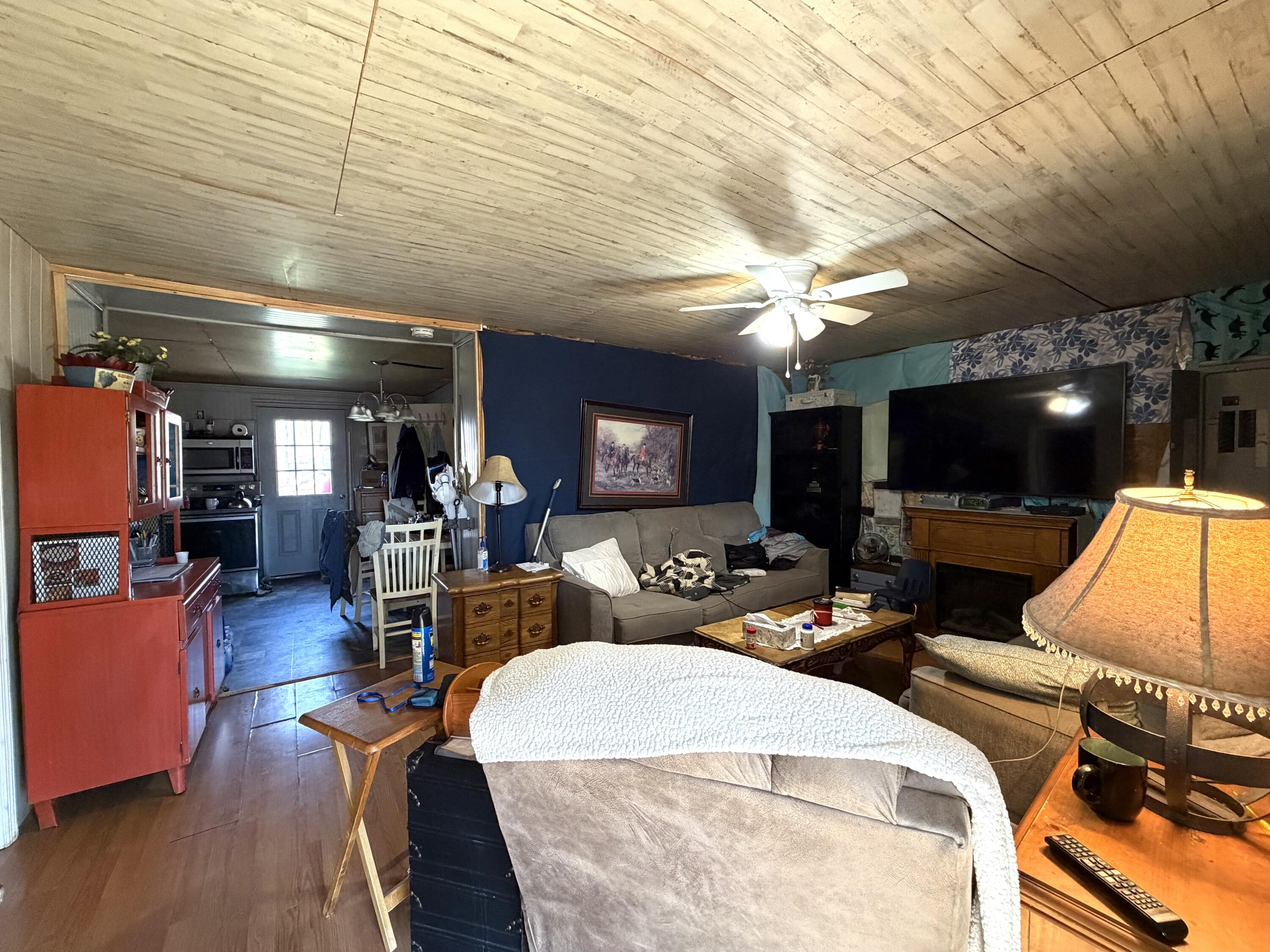 7205 White Oak Road Property Photo 14