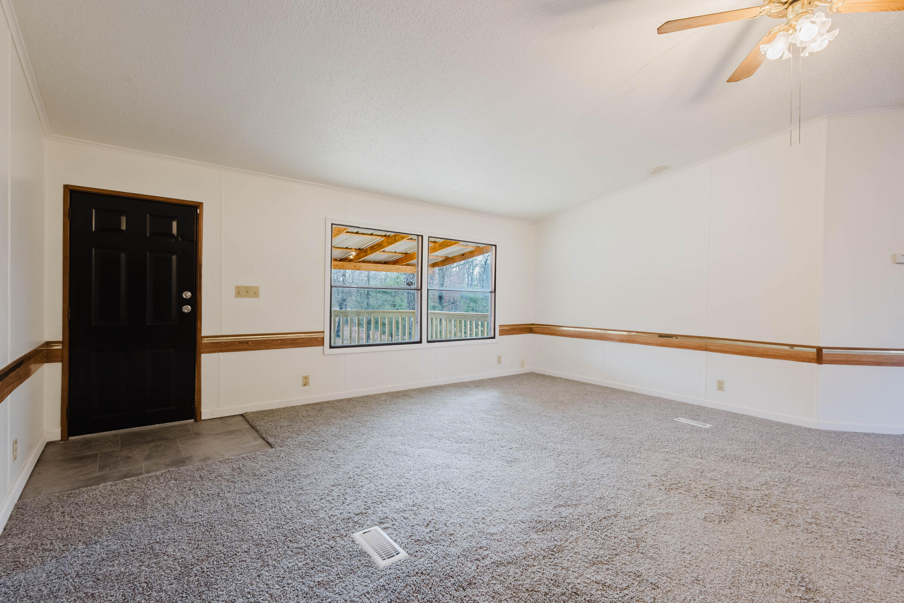430 Apache Drive Property Photo 14