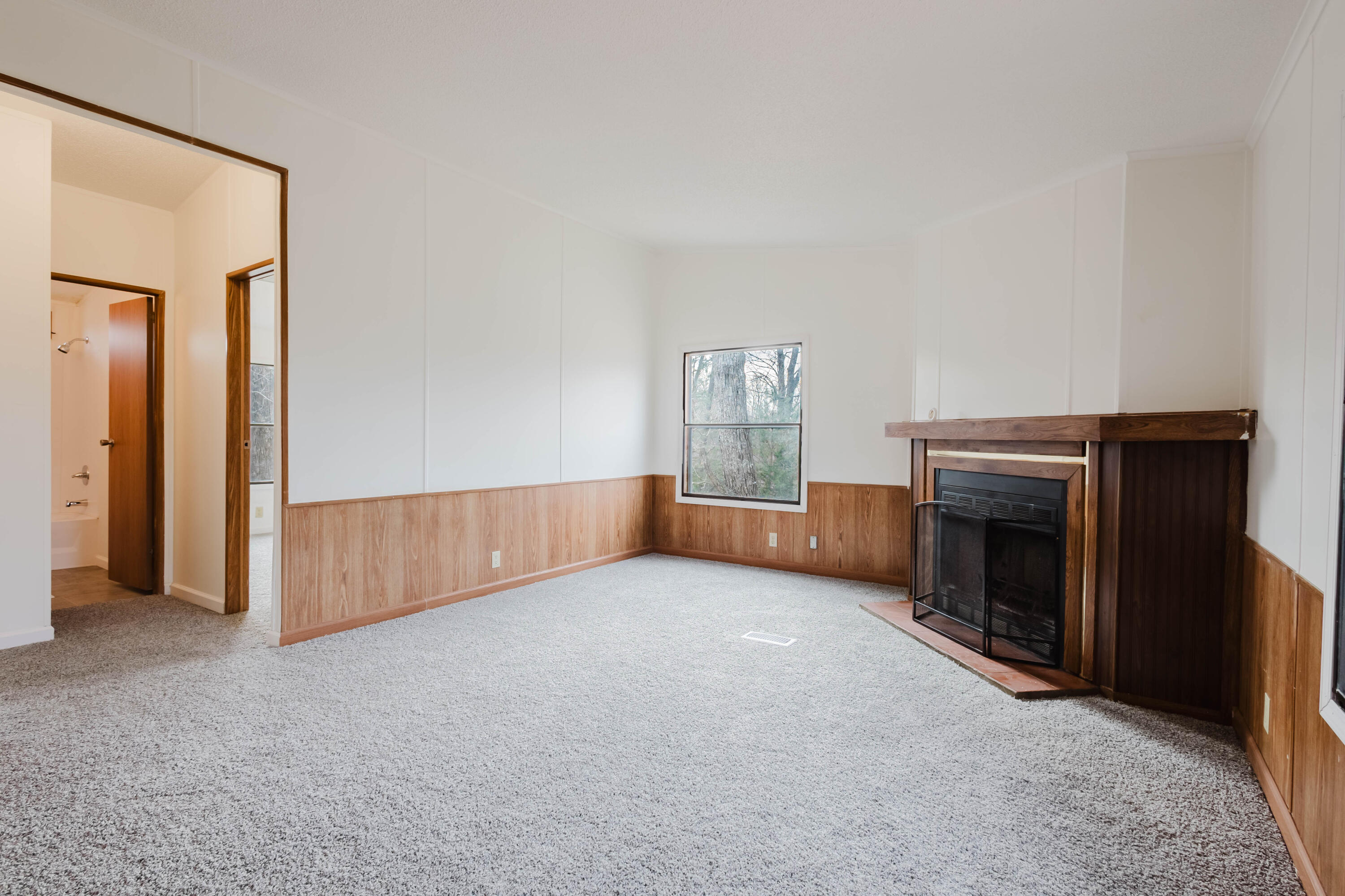 430 Apache Drive Property Photo 24