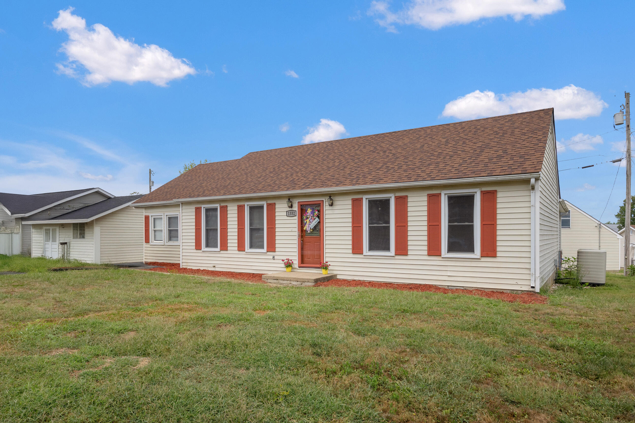 1332 Buckhorn Trail Property Photo 2